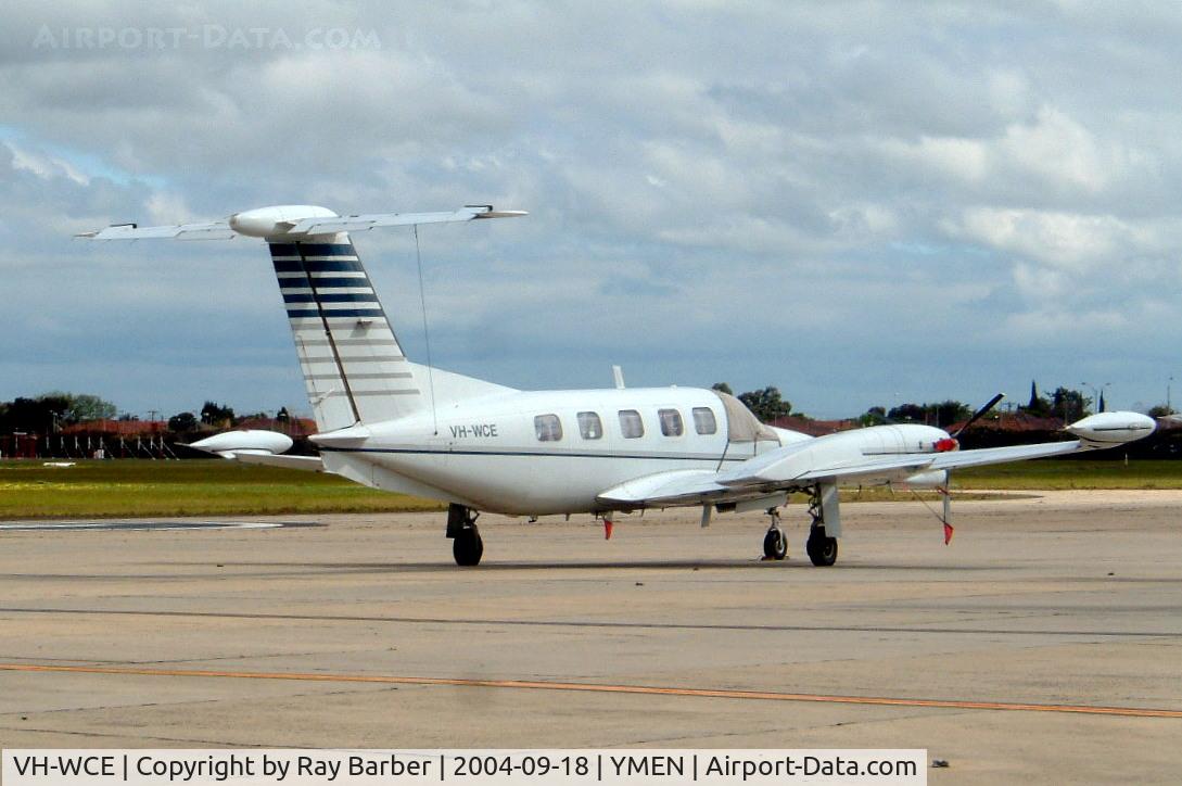 VH-WCE, Piper PA-42 Cheyenne III C/N 42-8001033, Piper PA-42-720 Cheyenne III [42-8001033] (Australasian Jet) Melbourne-Essendon~VH 18/09/2004