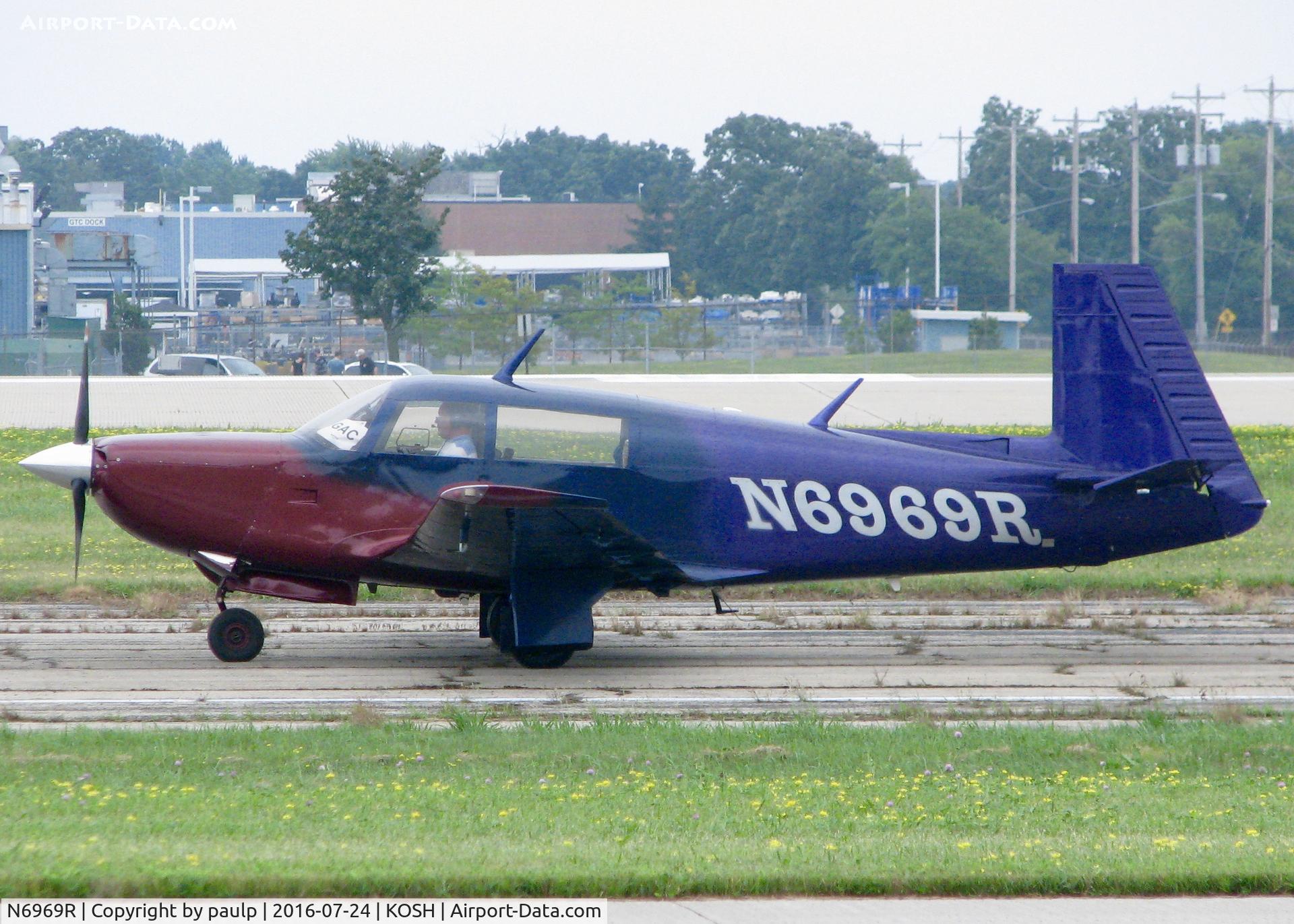 N6969R, 1979 Mooney M20K C/N 25-0168, At AirVenture 2016.