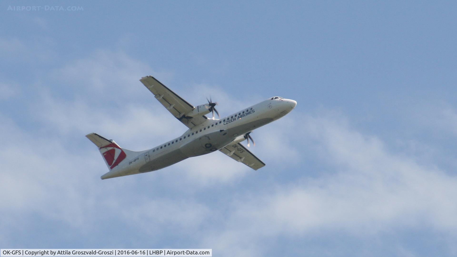 OK-GFS, 2001 ATR 72-212A C/N 679, Budapest Airport, Hungary - Take-off