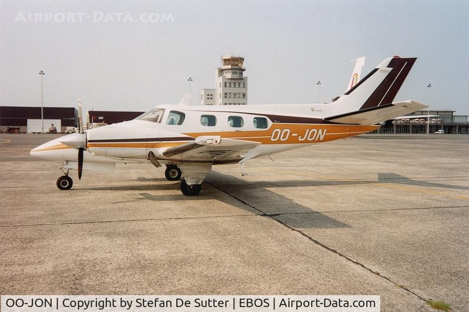 OO-JON, 1978 Beechcraft B60 Duke C/N P-482, @ EBOS