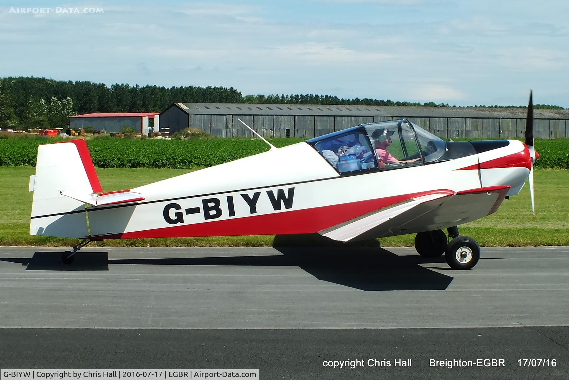 G-BIYW, 1963 Wassmer (Jodel) D-112 Club C/N 1209, at Breighton's Summer Fly-in