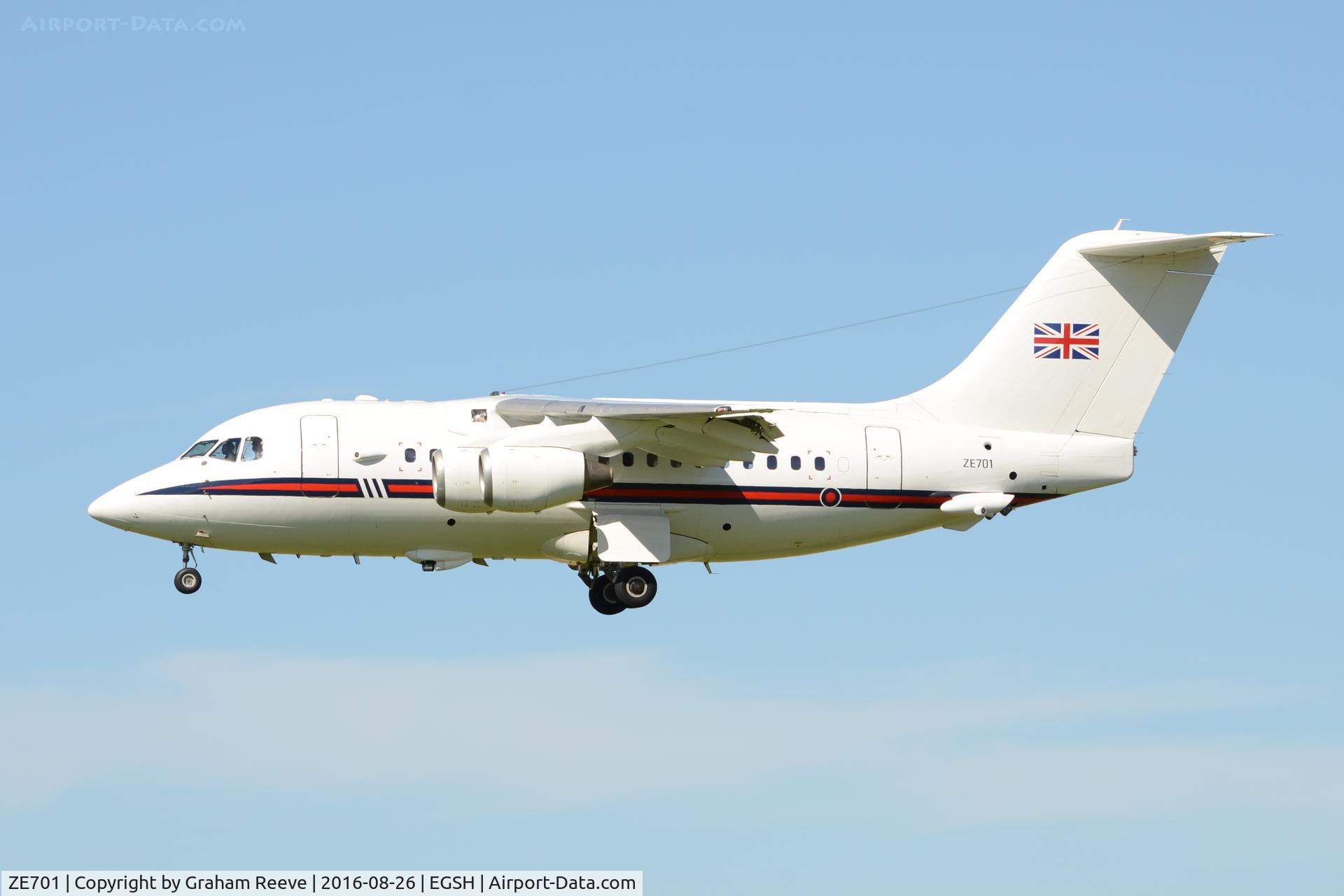 ZE701, 1985 British Aerospace BAe.146 CC.2 C/N E1029, Landing at Norwich.