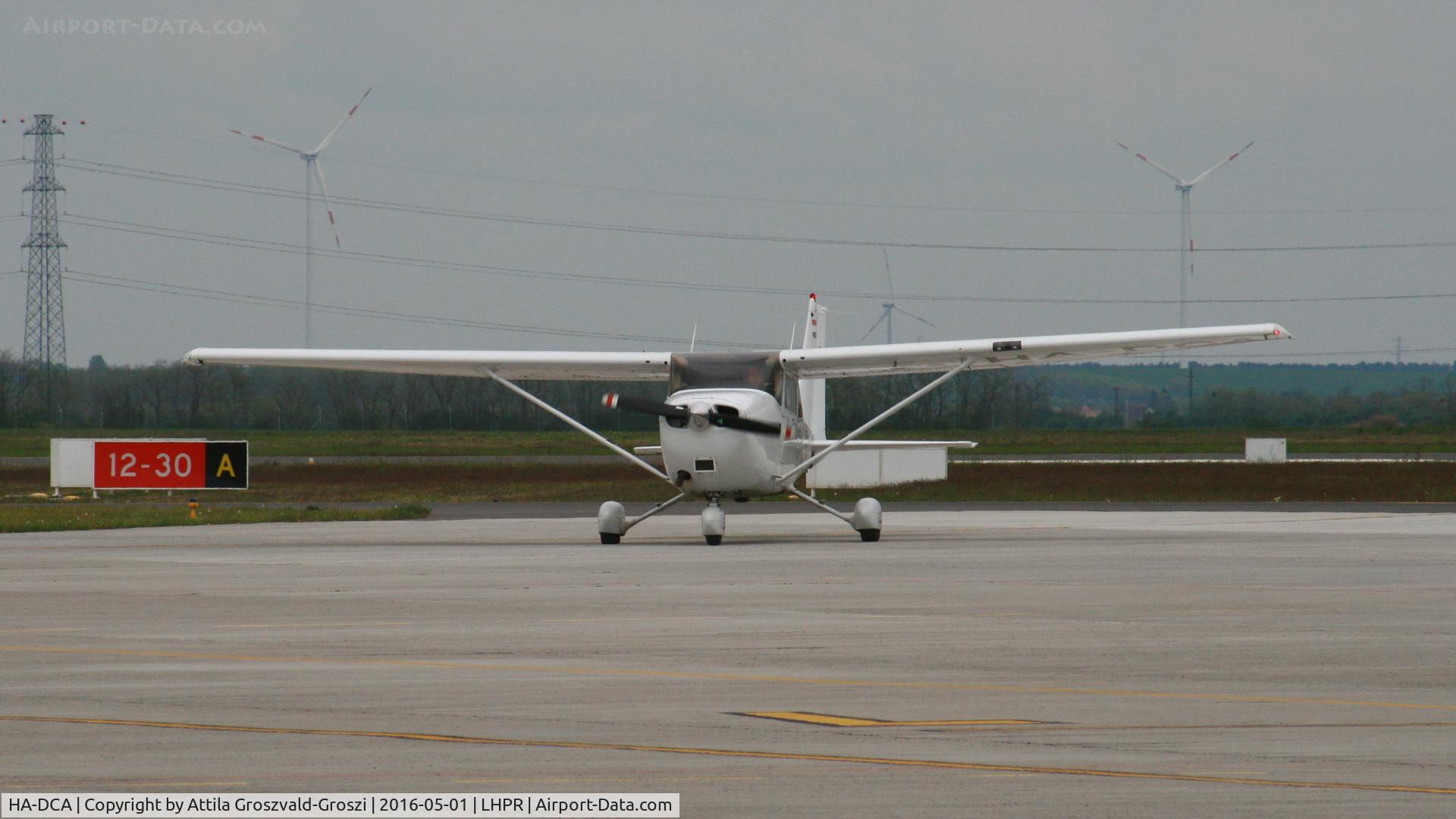 HA-DCA, 2010 Cessna 172S SP C/N 172S9951, Pér airport, Hungary