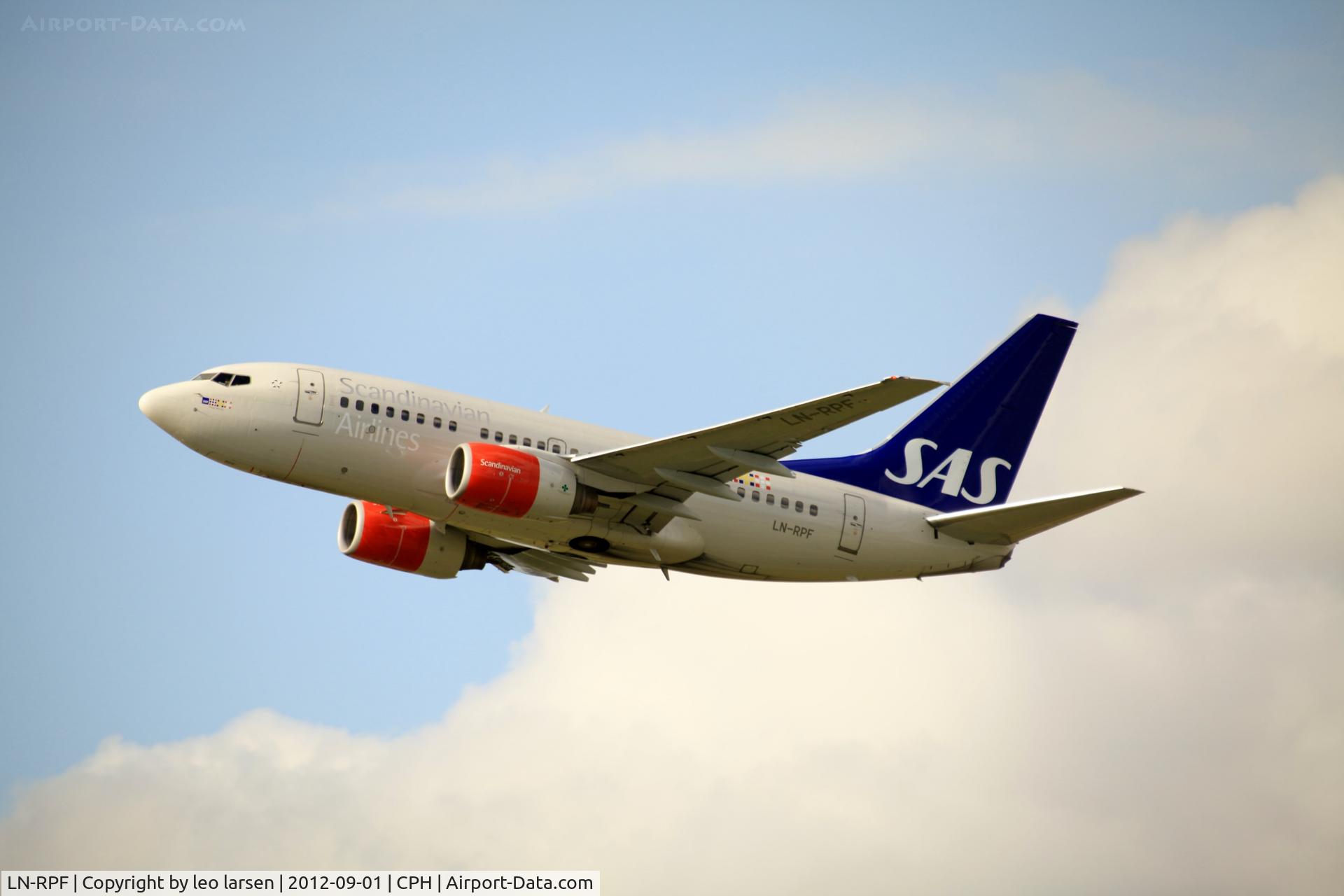 LN-RPF, 1999 Boeing 737-683 C/N 28307, Copenhagen 1.9.12