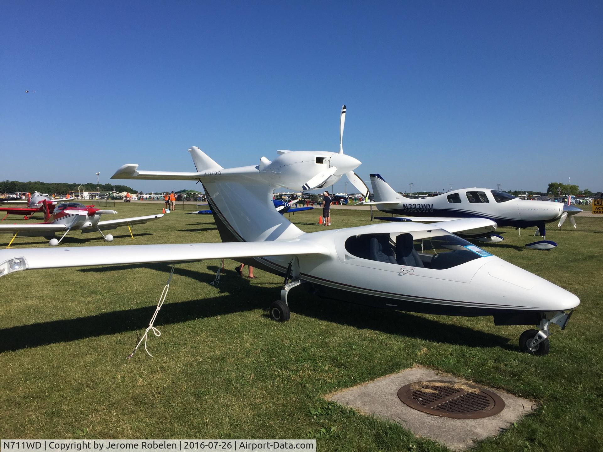 N711WD, 1979 Gates Learjet 25D C/N 282, Winner 2016 Oshkosh 'Best Amphibian'
