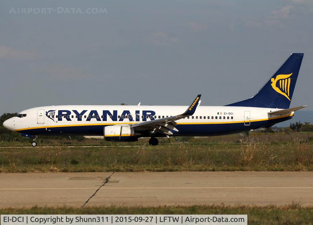 EI-DCI, 2004 Boeing 737-8AS C/N 33567, Landing rwy 18
