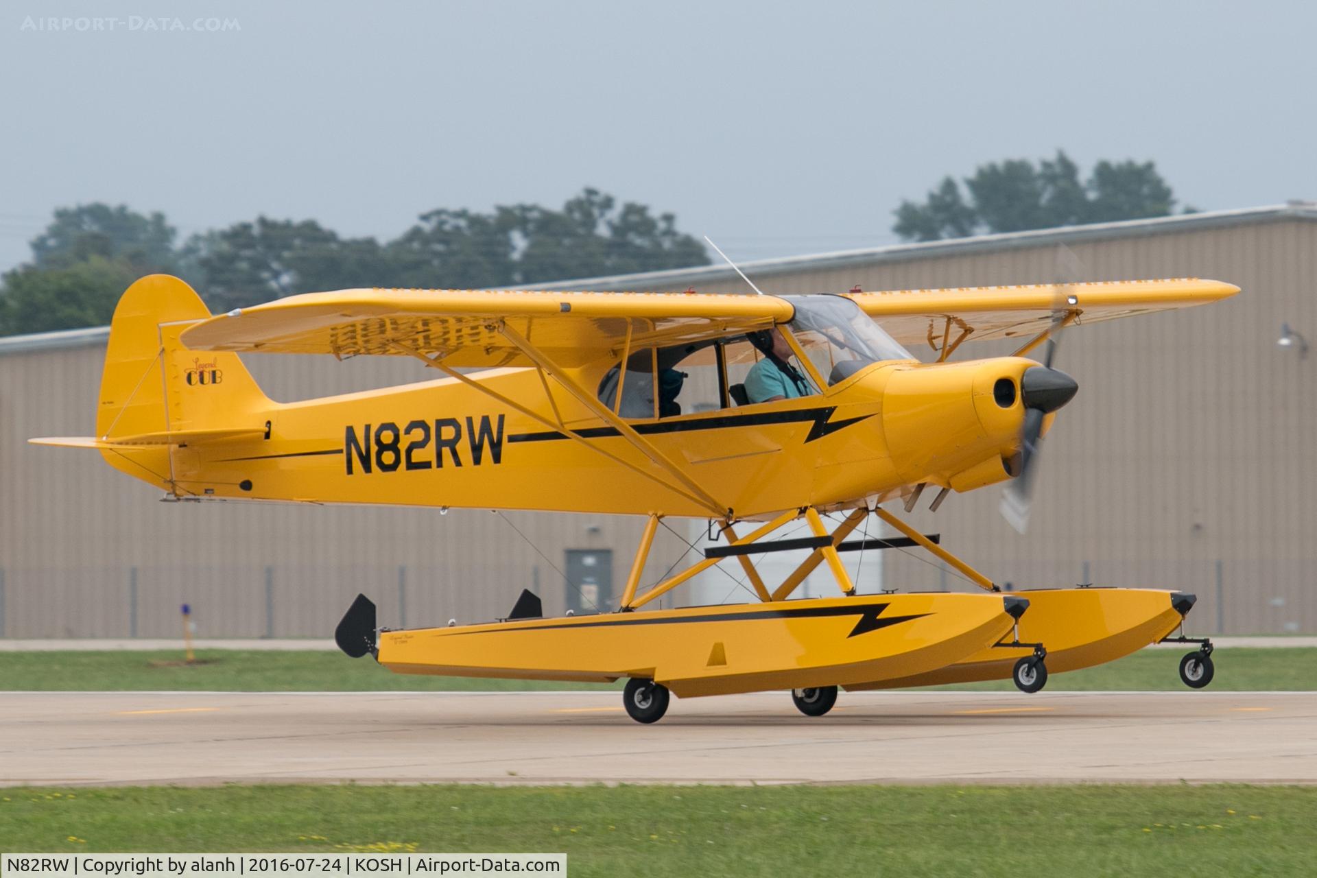 N82RW, 2015 American Legend AL18 C/N AL-1197, Touchdown
