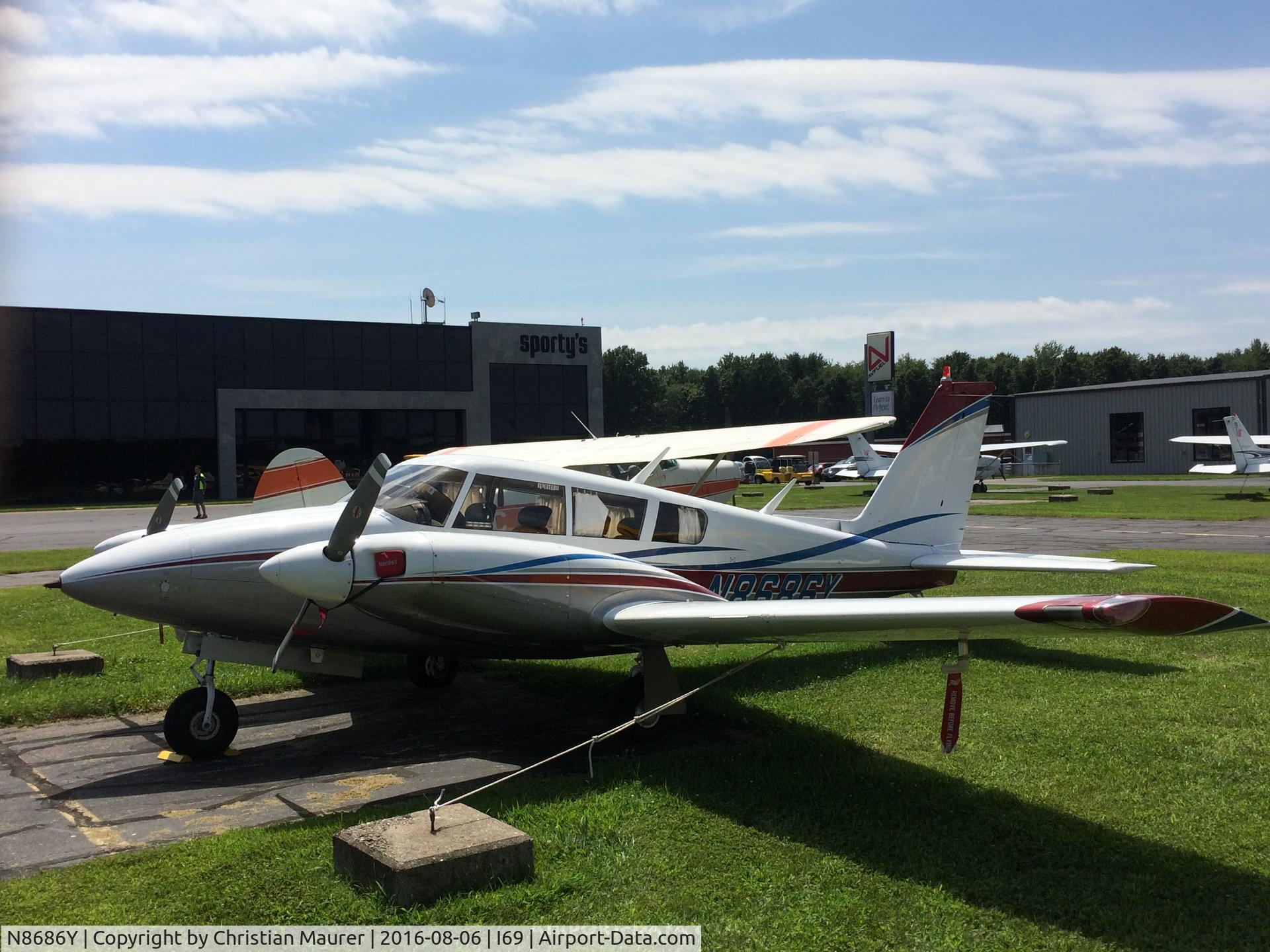 N8686Y, 1969 Piper PA-30 Twin Comanche Twin Comanche C/N 30-1831, Piper PA-30 Twin Comanche