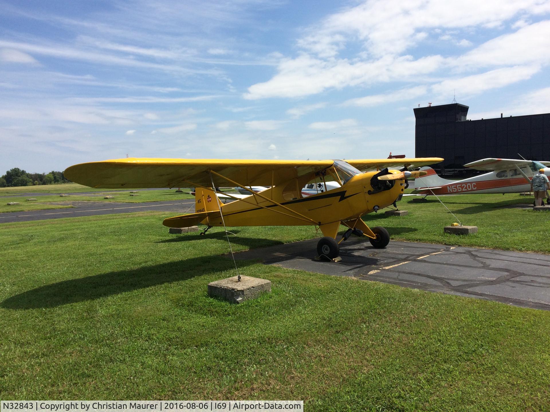 N32843, 1940 Piper J3C-65 Cub C/N 5653, Piper J3C-65