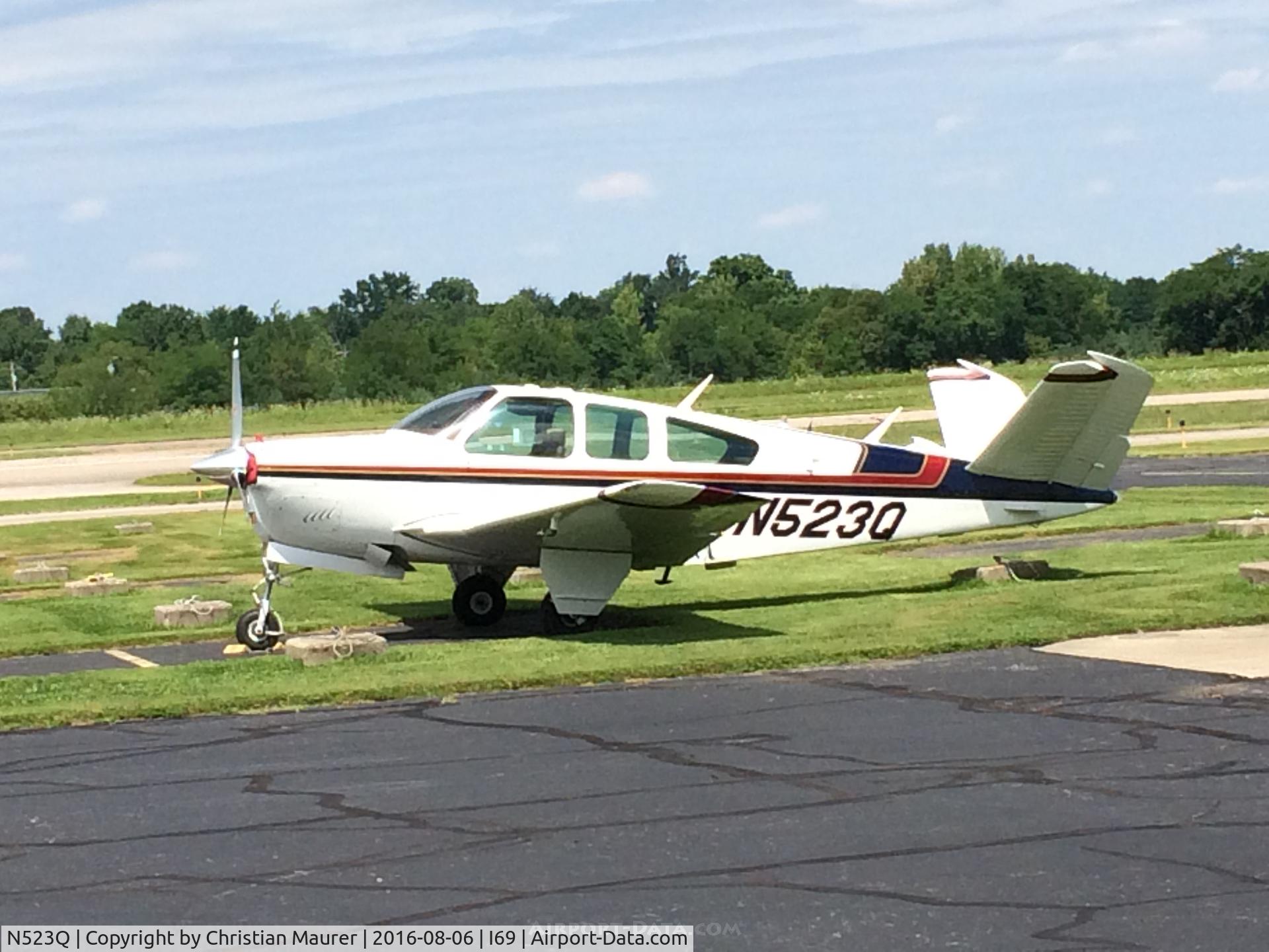 N523Q, 1967 Beech V35 Bonanza C/N D-8582, Beech V35