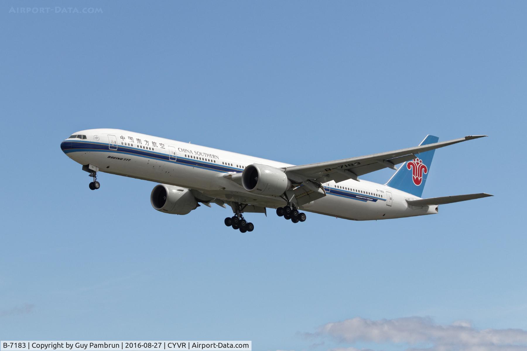 B-7183, 2016 Boeing 777-31B/ER C/N 43226, Landing