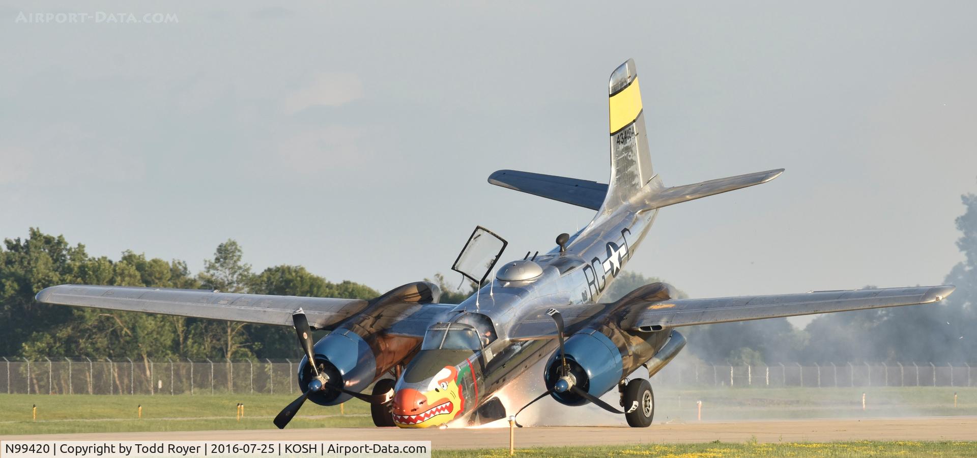 N99420, 1944 Douglas B-26B Invader C/N 27383, Emergency landing at Airventure 2016, know failure of nose gear before touch down, excellent landing, no injuries.