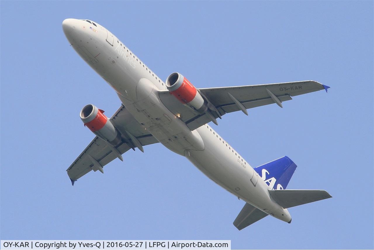 OY-KAR, 2007 Airbus A320-232 C/N 3159, Airbus A320-232, Take off rwy 27L, Roissy Charles De Gaulle airport (LFPG-CDG)