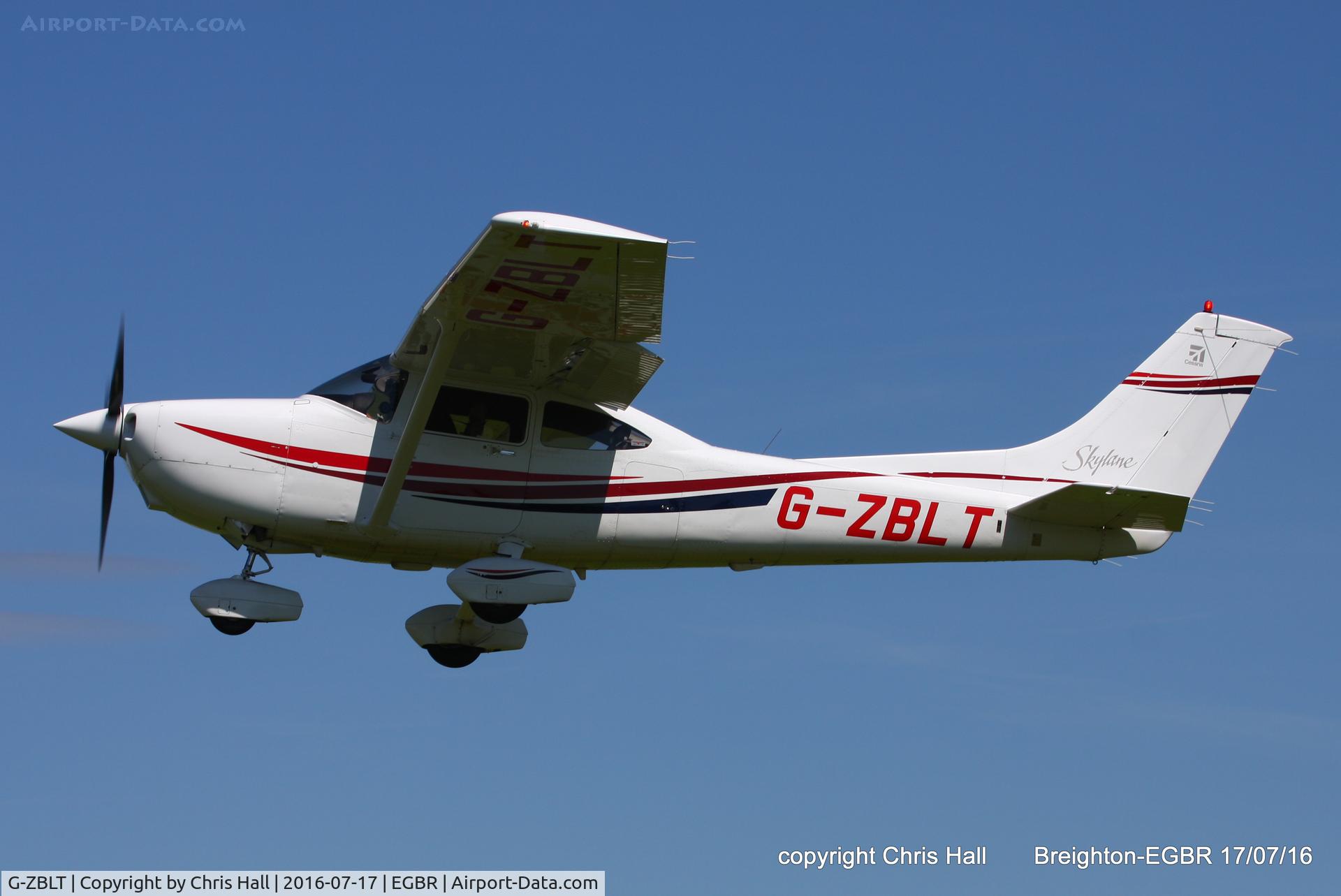 G-ZBLT, 2000 Cessna 182S Skylane C/N 18280910, at Breighton's Summer fly in
