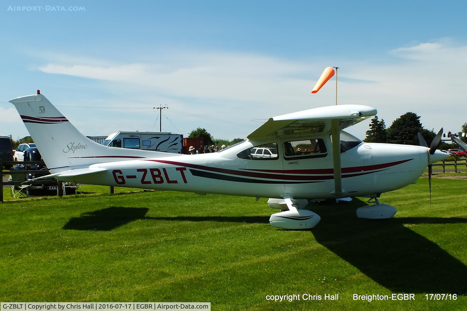 G-ZBLT, 2000 Cessna 182S Skylane C/N 18280910, at Breighton's Summer fly in