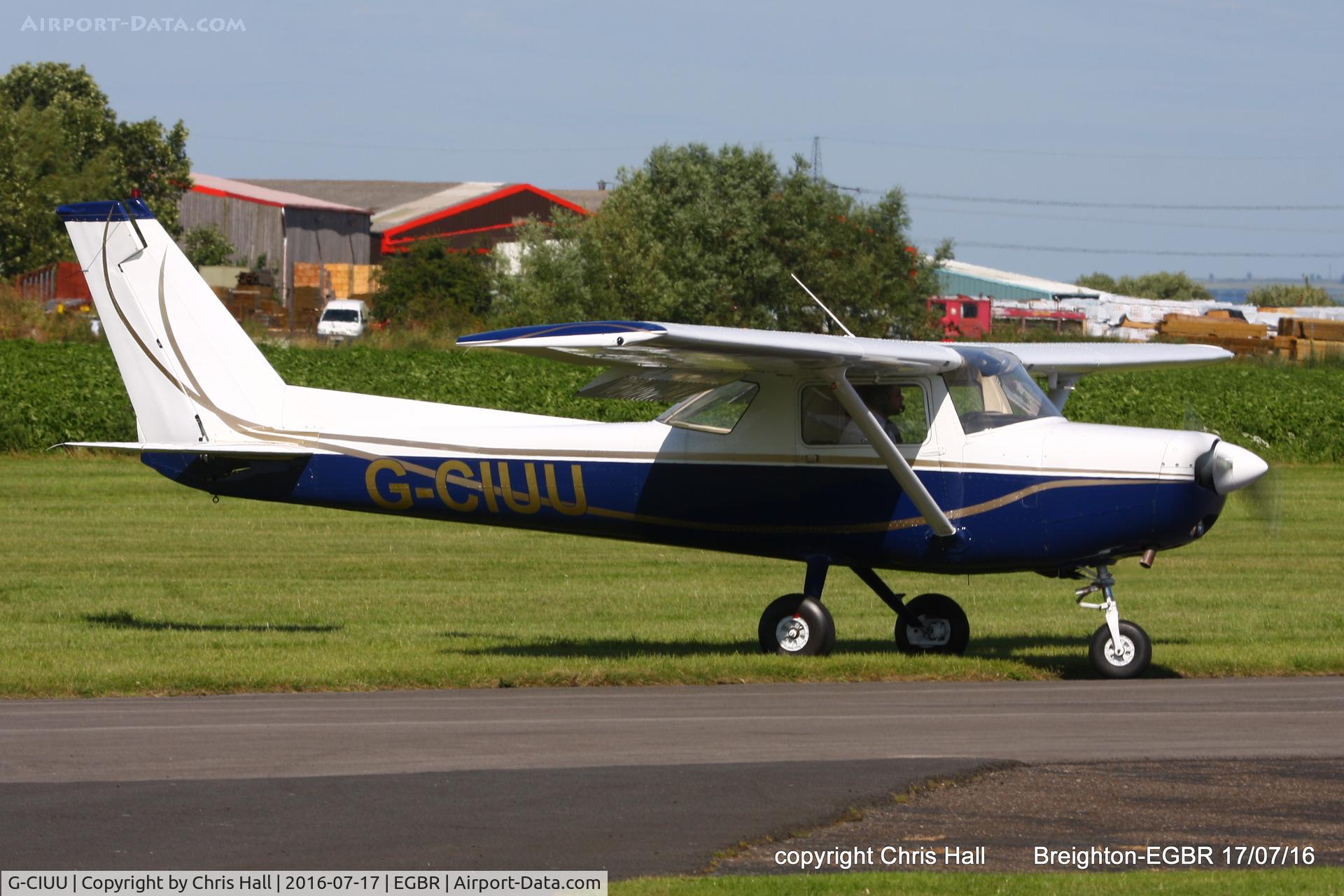 G-CIUU, 1980 Reims F152 C/N 1770, at Breighton's Summer fly in