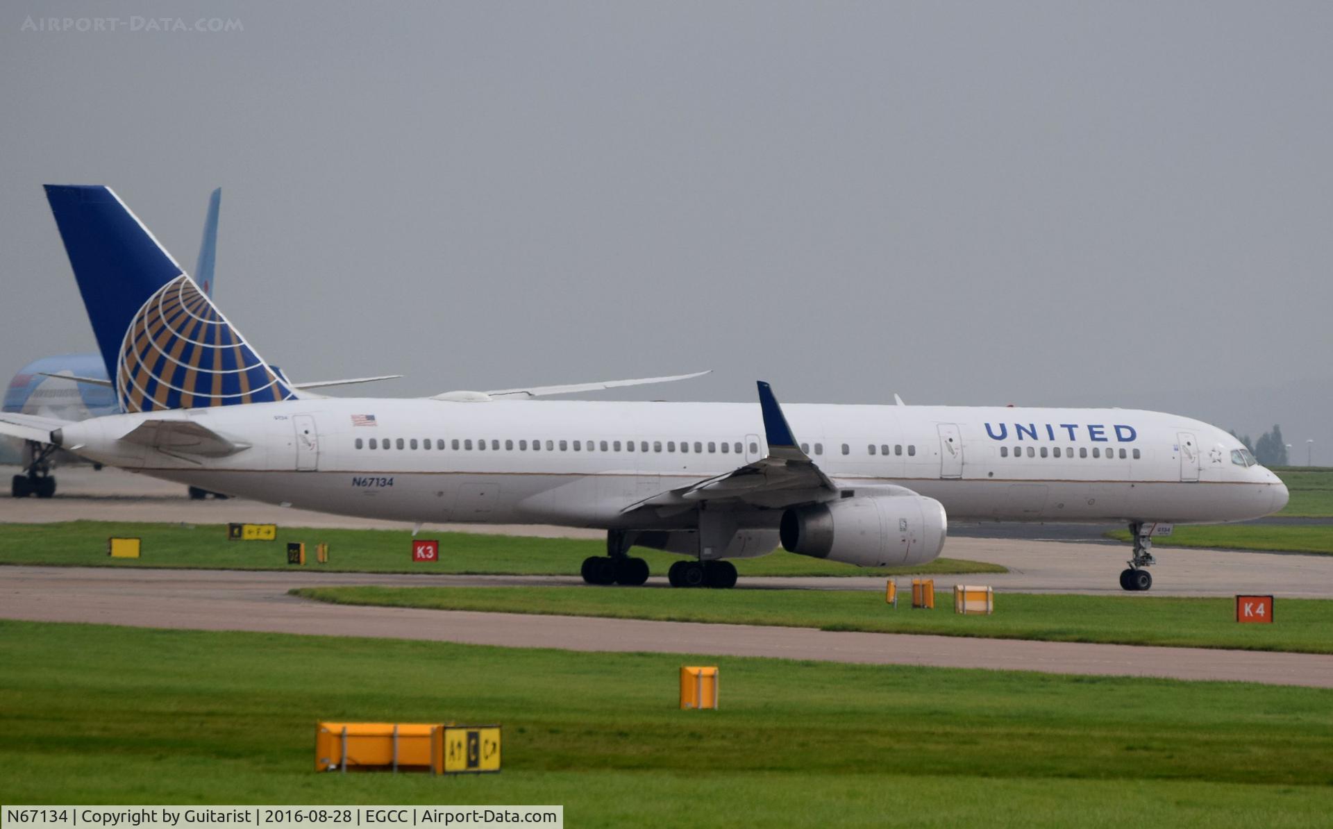 N67134, 1999 Boeing 757-224 C/N 29283, At Manchester