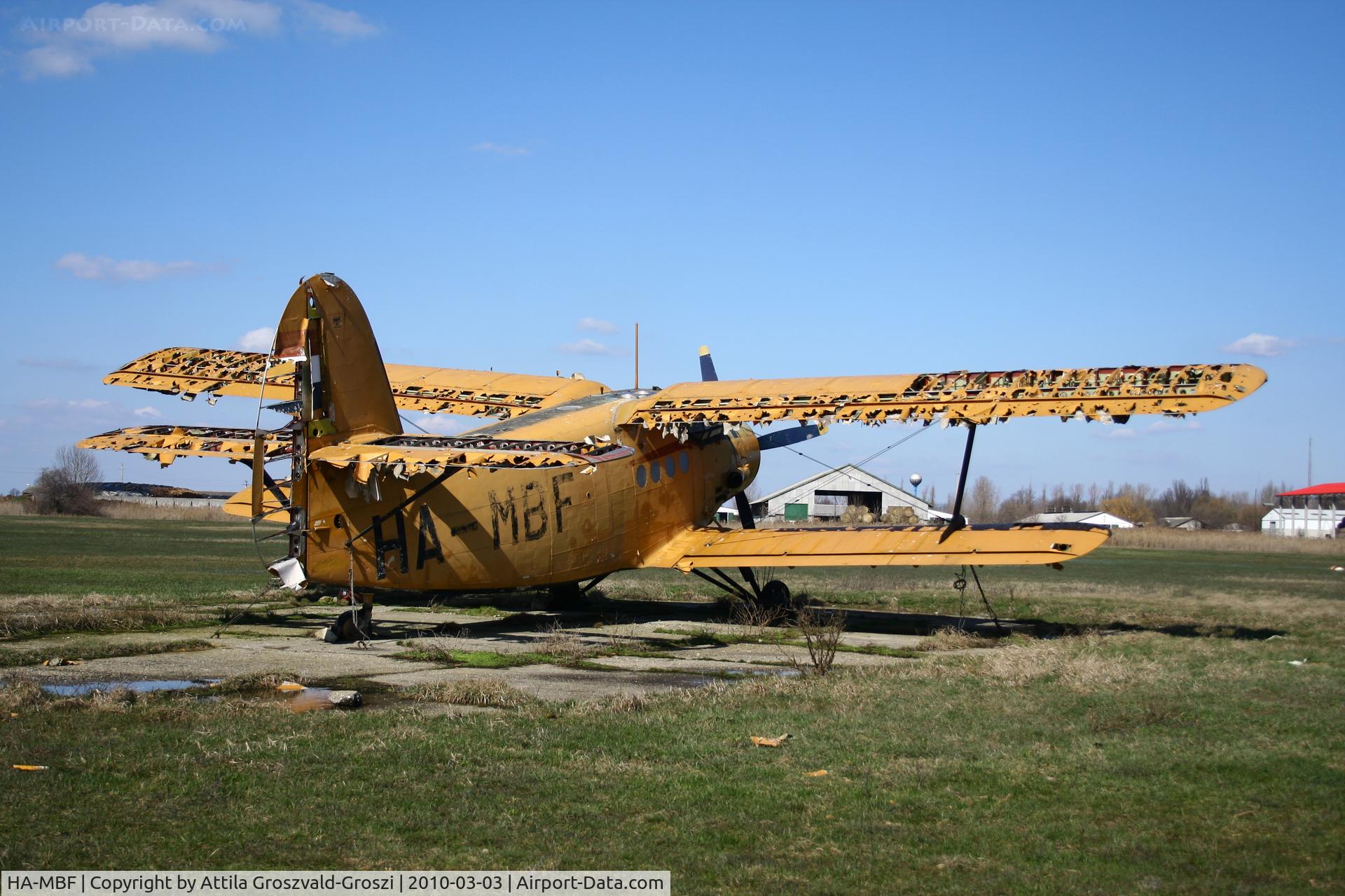 HA-MBF, 1975 PZL-Mielec An-2R C/N 1G161-11, Szarvas-Káka, Hungary - agricultural airport and take-off field