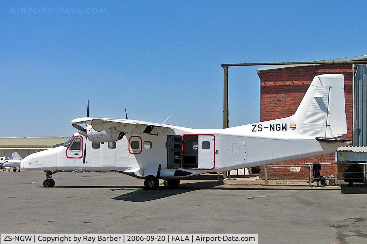 ZS-NGW, 1984 Dornier 228-100 C/N 7036, Dornier Do.228-100 [7036] (Kivu Air) Lanseria~ZS 20/09/2006