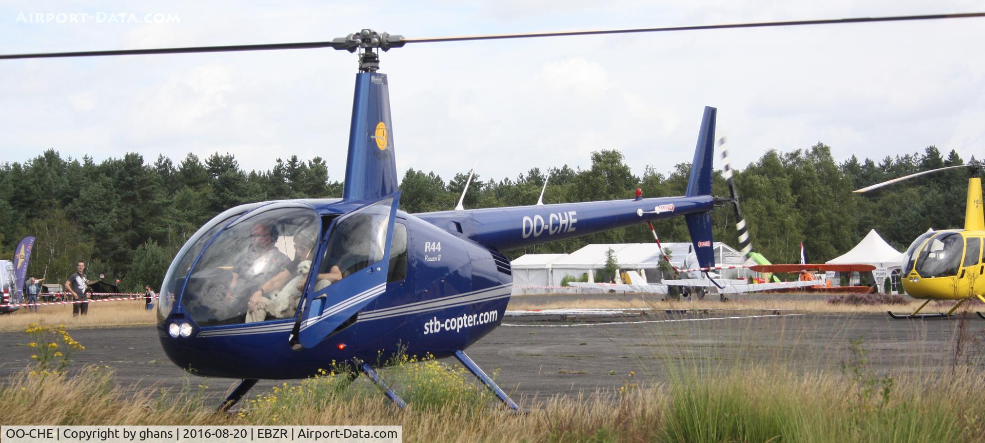 OO-CHE, 2008 Robinson R44 Raven II C/N 12316, Fly-In 2016