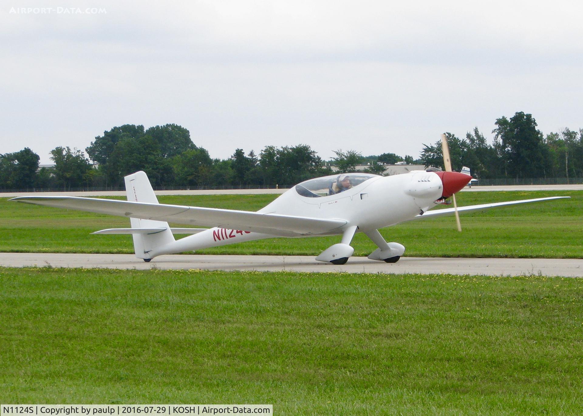 N1124S, 2015 Sonja Englert Caro 1 MG C/N 01, At AirVenture 2016.
