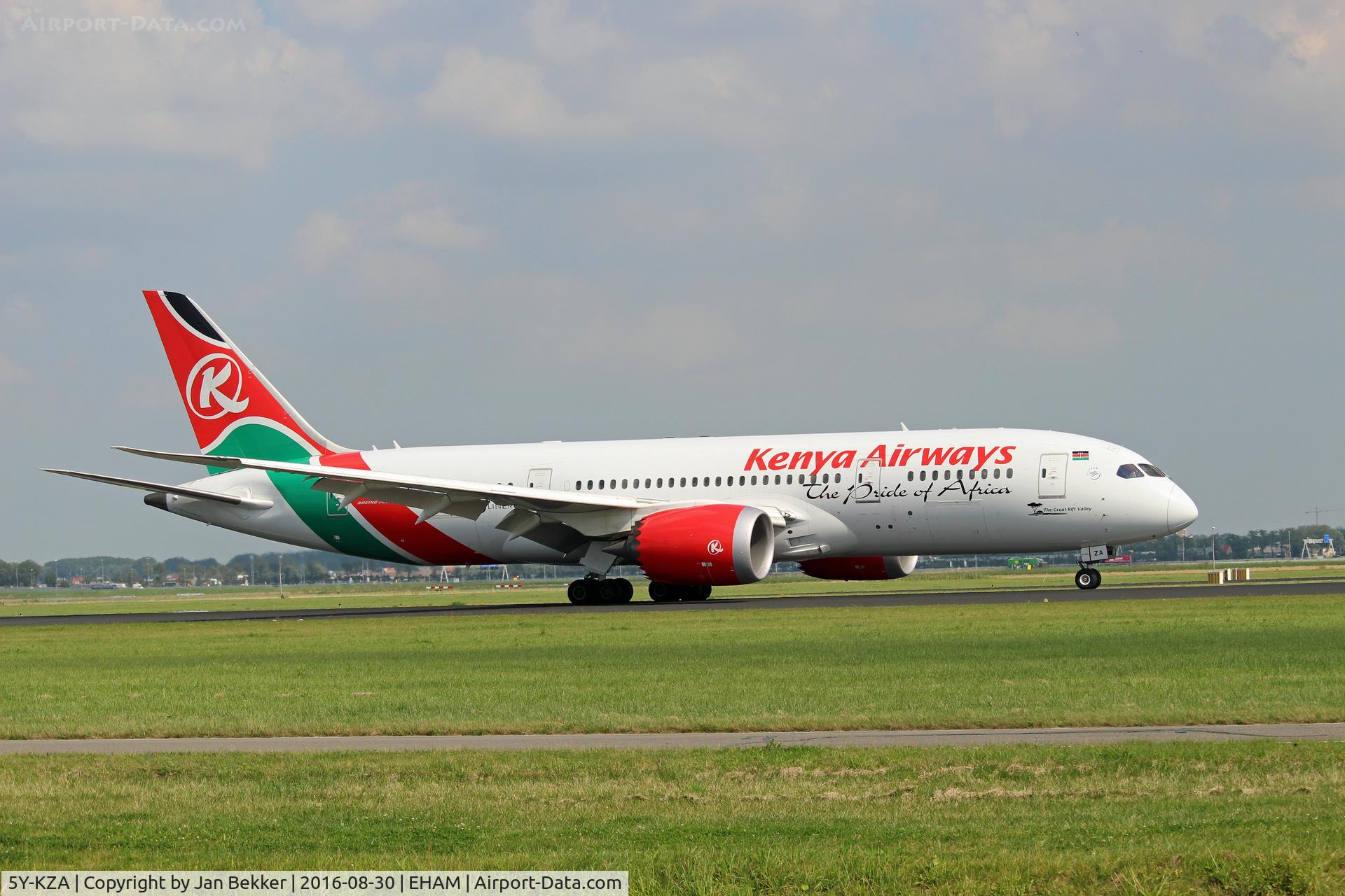 5Y-KZA, 2014 Boeing 787-8 Dreamliner C/N 35510, Schiphol Amsterdam