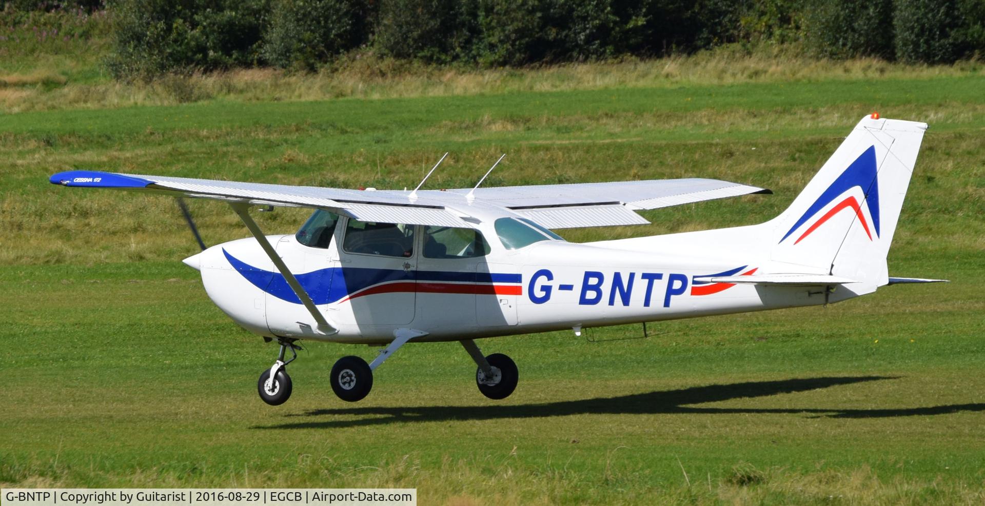 G-BNTP, 1978 Cessna 172N Skyhawk C/N 172-72030, At City Airport Manchester