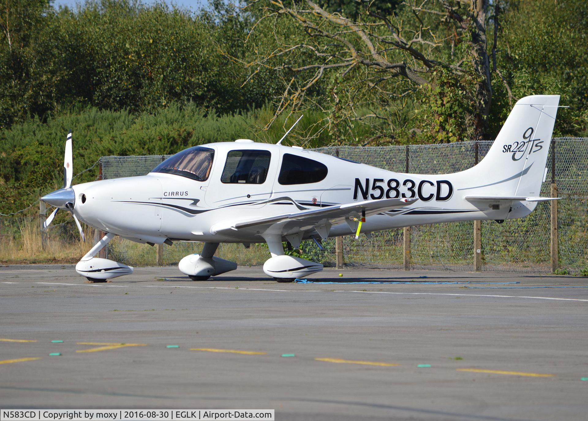 N583CD, 2006 Cirrus SR22 GTS C/N 1809, Cirrus SR22 GTS at Blackbushe.