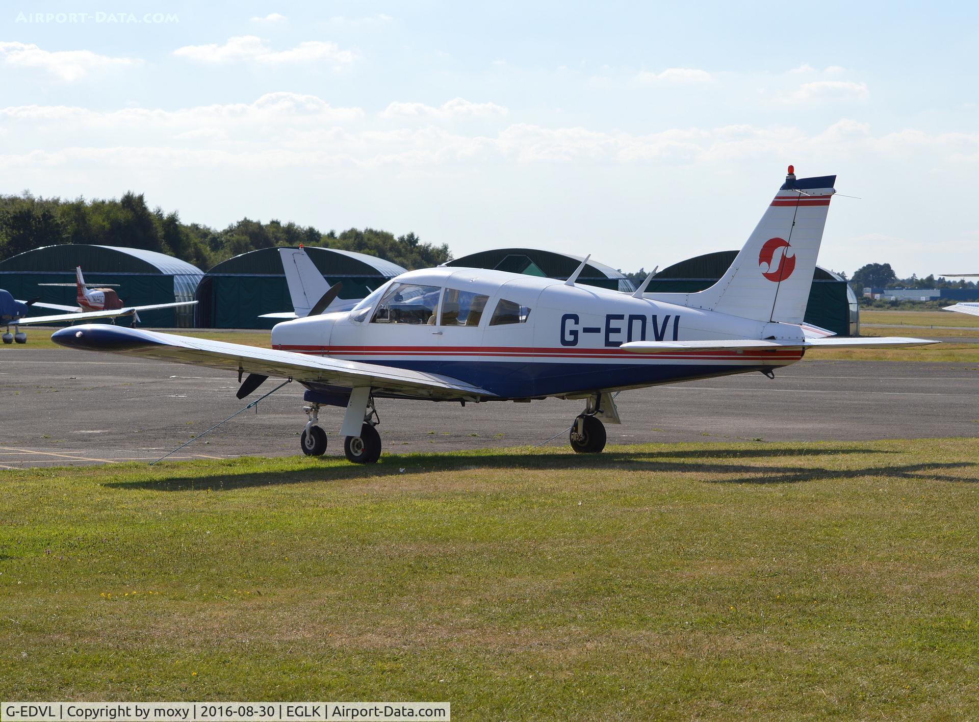G-EDVL, 1972 Piper PA-28R-200-2 Cherokee Arrow II C/N 28R-7235245, Piper Cherokee Arrow II at Blackbushe.