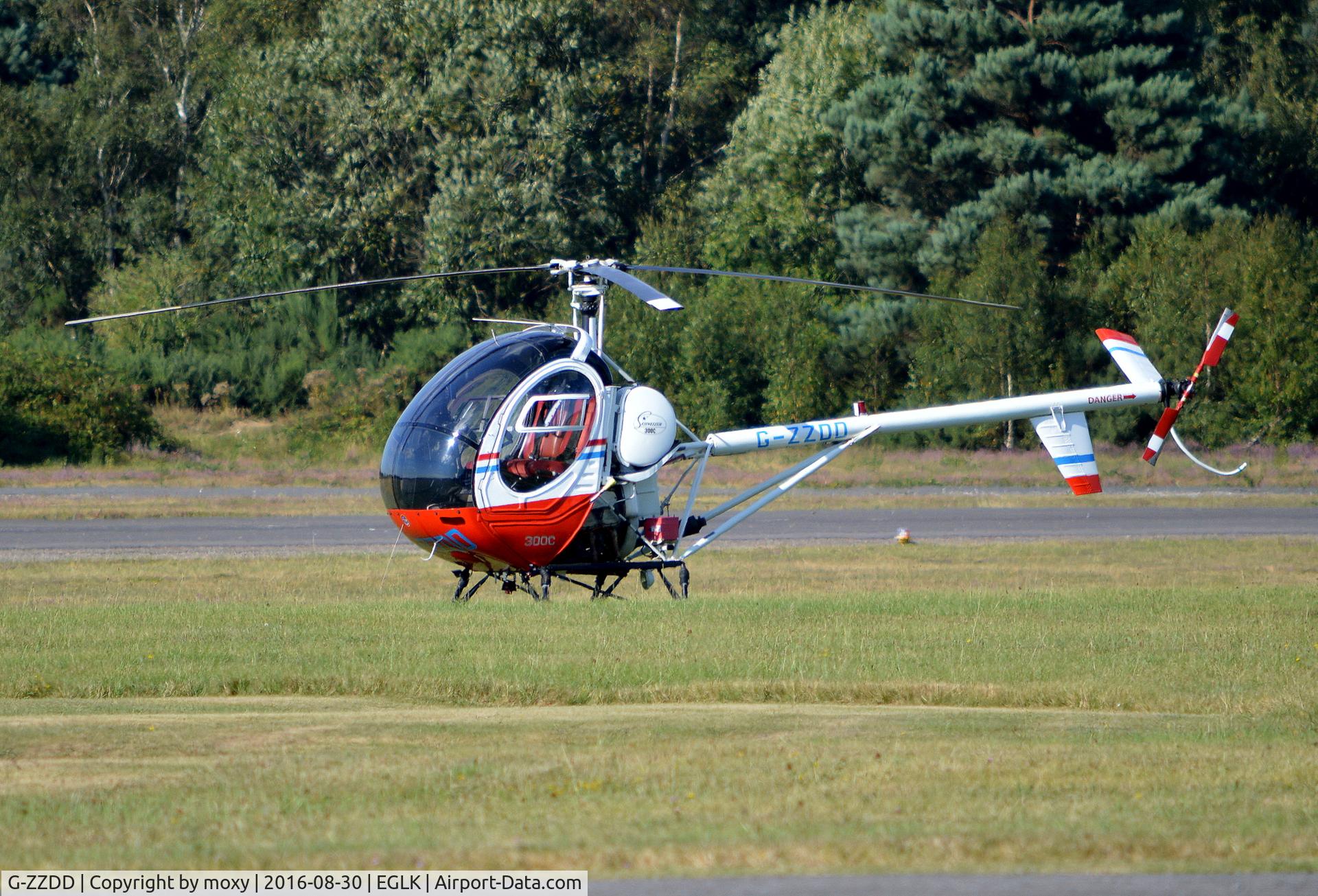 G-ZZDD, 1987 Schweizer 269C C/N S-1294, Schweizer 300C at Blackbushe. Ex N69A
