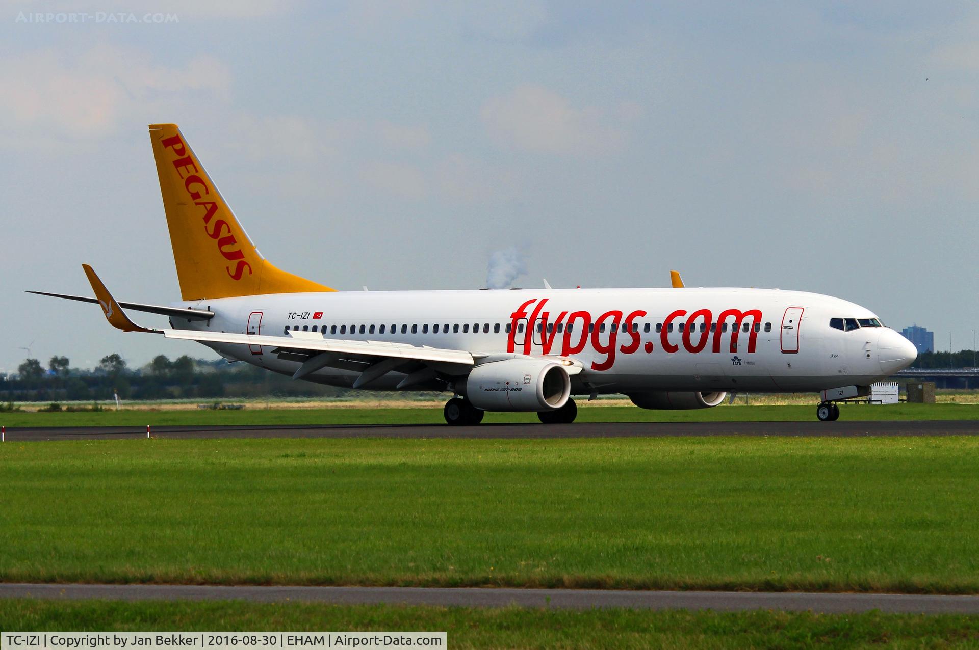 TC-IZI, 2007 Boeing 737-8GJ C/N 34904, Schiphol, Amsterdam, Polderbaan