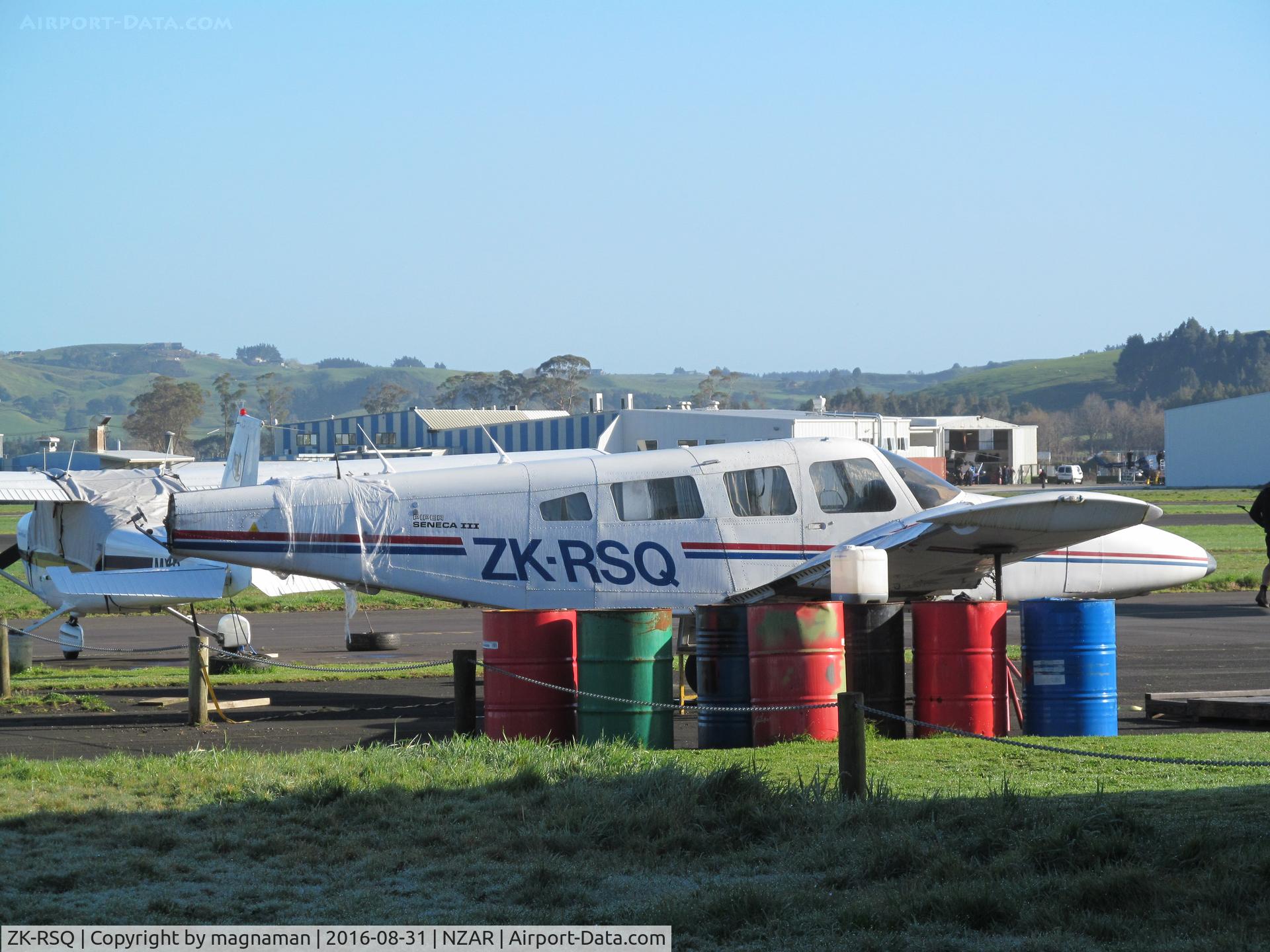 ZK-RSQ, Piper PA-34-220T Seneca III C/N 34-8333001, think end of flying days for this one