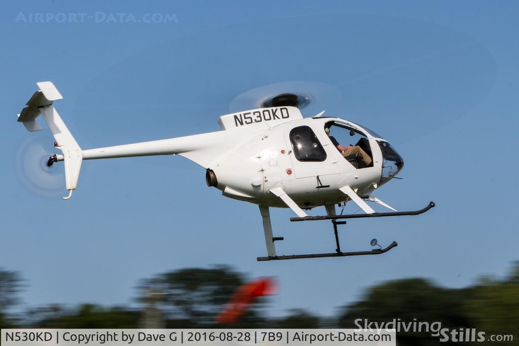 N530KD, 1987 McDonnell Douglas 369FF C/N 0044FF, MD 530F landing at Ellington, CT