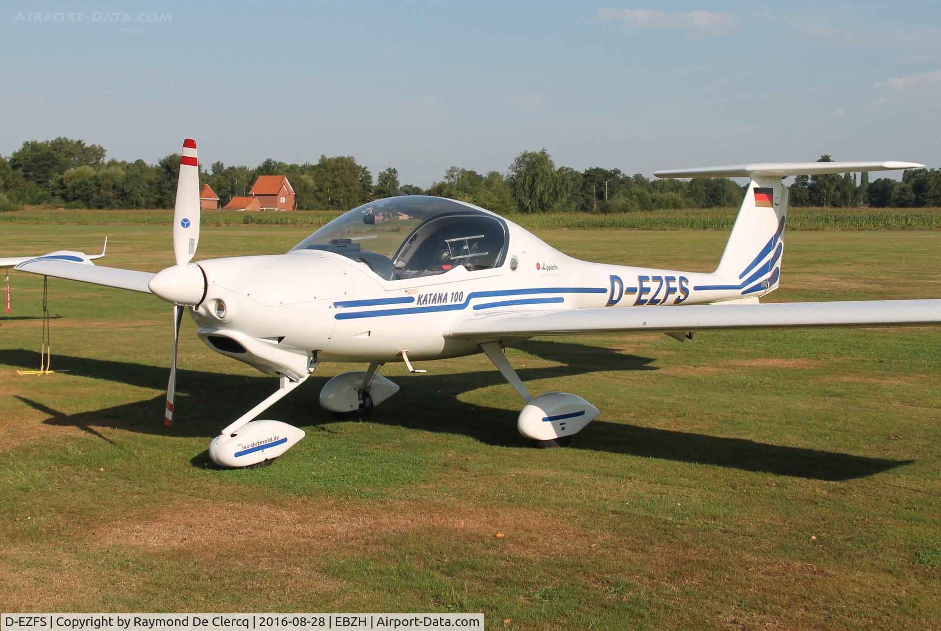 D-EZFS, 1994 Diamond DV-20-100 Katana C/N 20045, Visitor at Kiewit.
