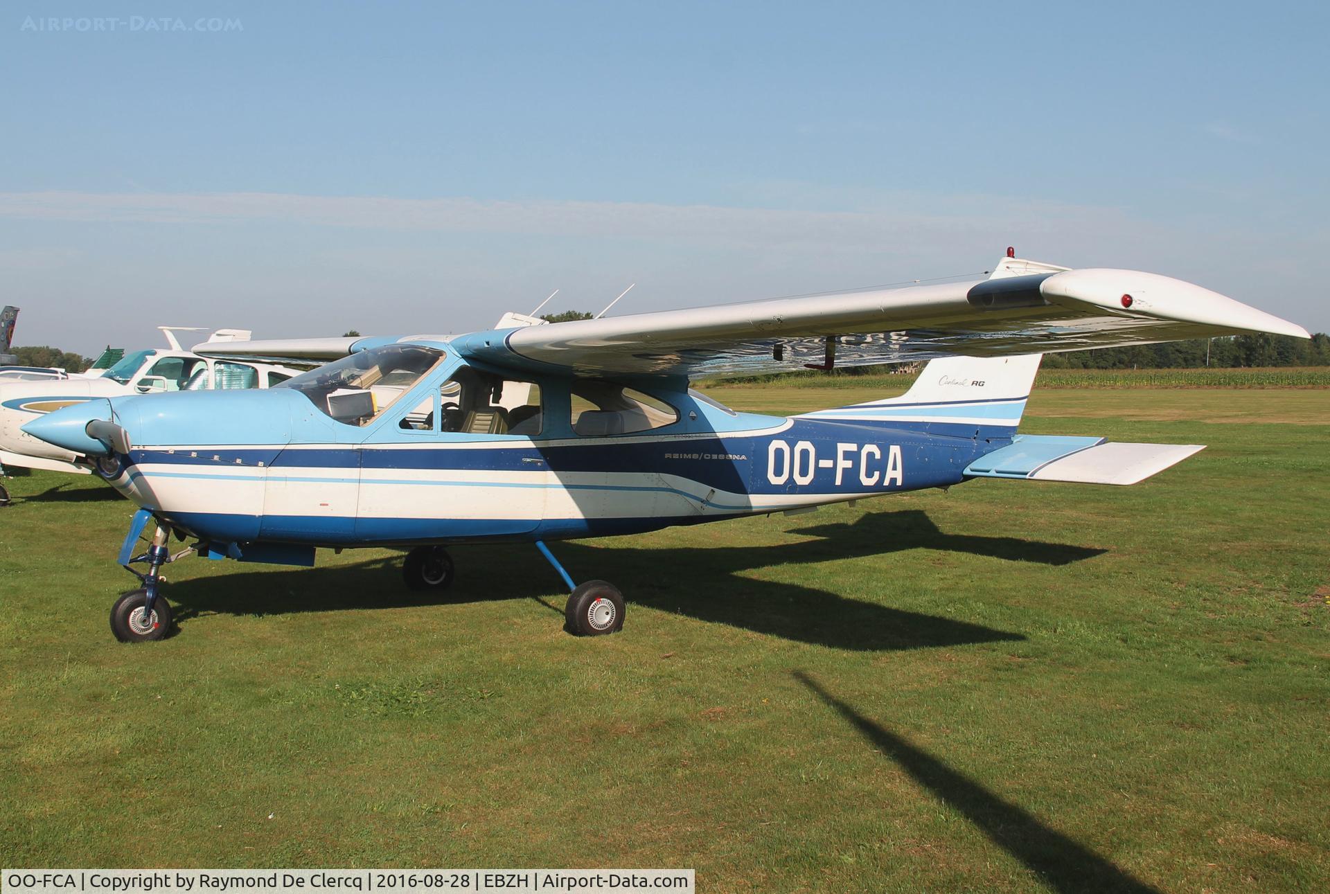 OO-FCA, Cessna 177RG Cardinal Cardinal C/N 177-0040/0204, Open days at Kiewit.