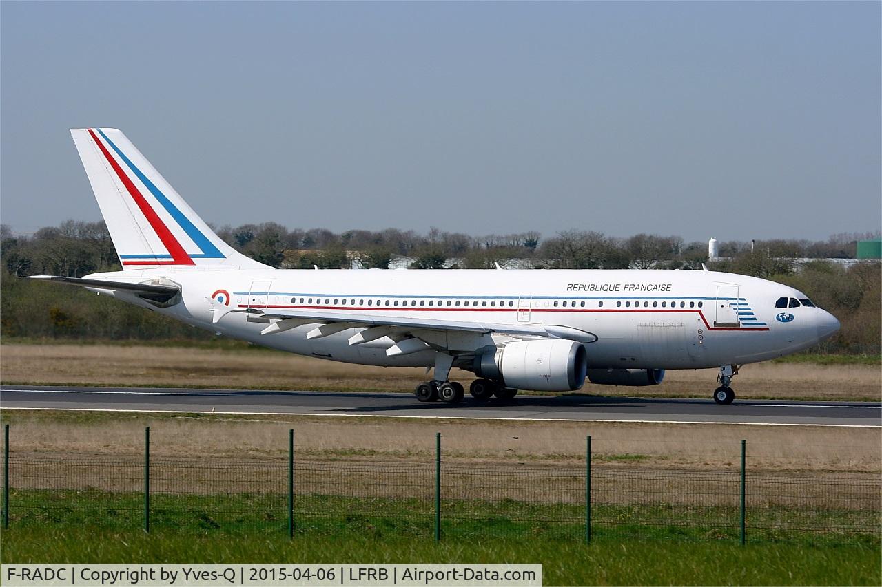 F-RADC, 1988 Airbus A310-304 C/N 418, French Air Force Airbus A310-304, Take off run rwy 07R, Brest-Bretagne Airport (LFRB-BES)