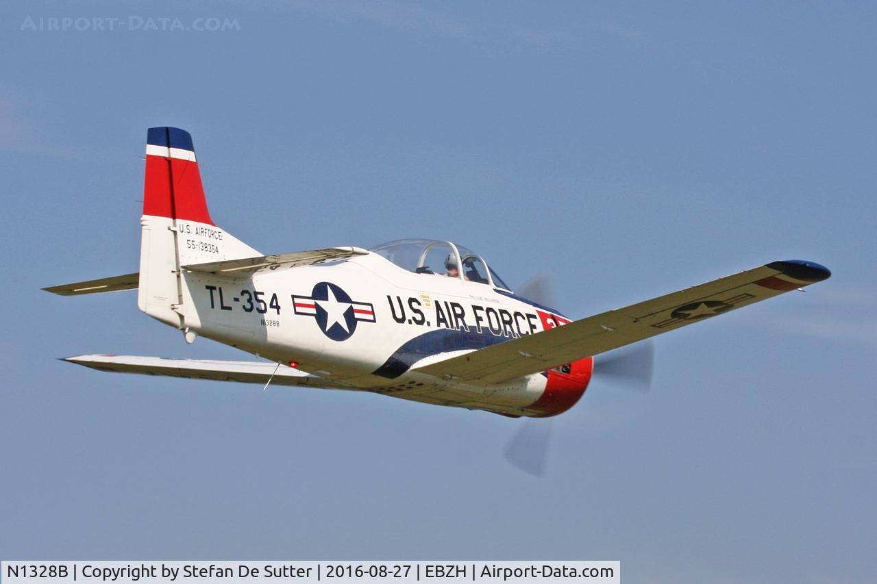 N1328B, 1955 North American T-28B Trojan C/N 200-425, Opendoor 2016.
