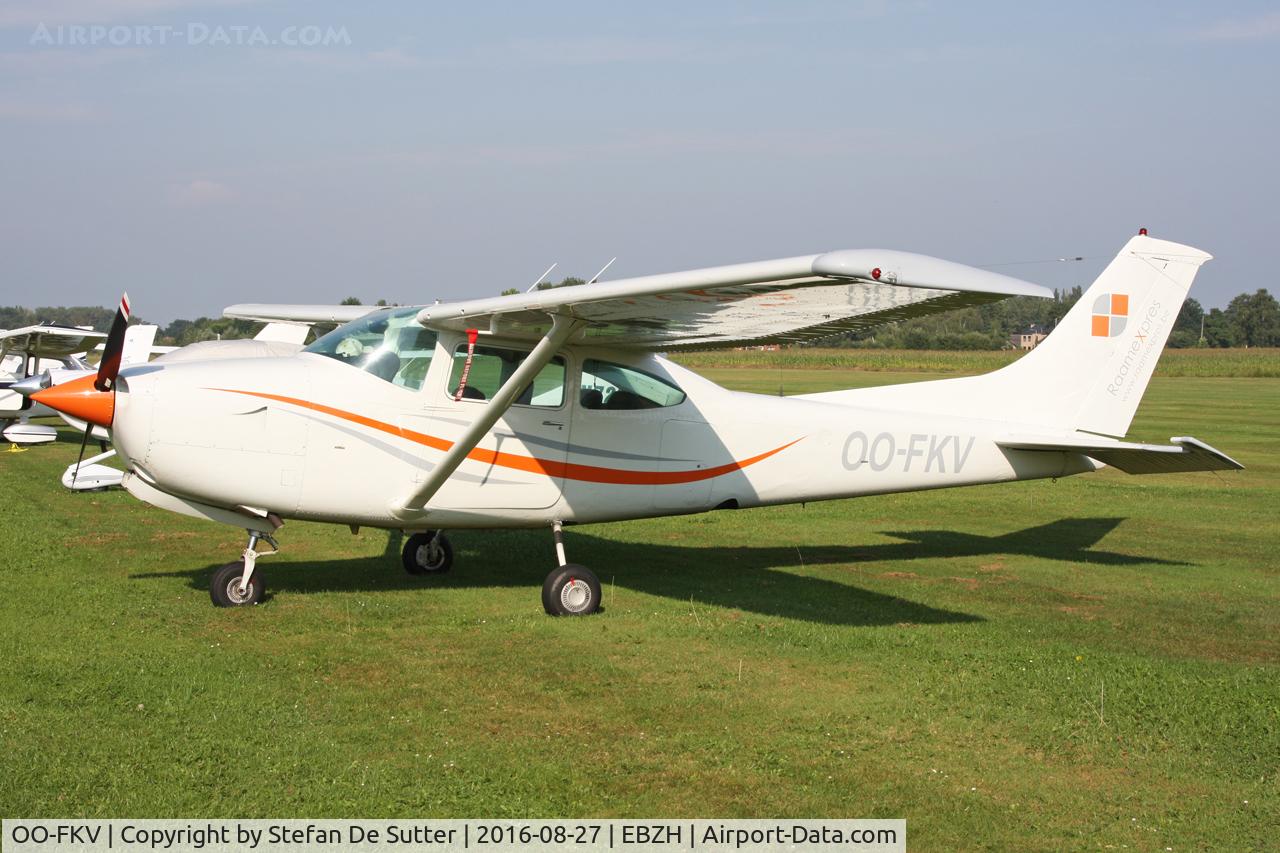 OO-FKV, 1979 Cessna R182 Skylane RG C/N R18201429, Opendoor 2016.