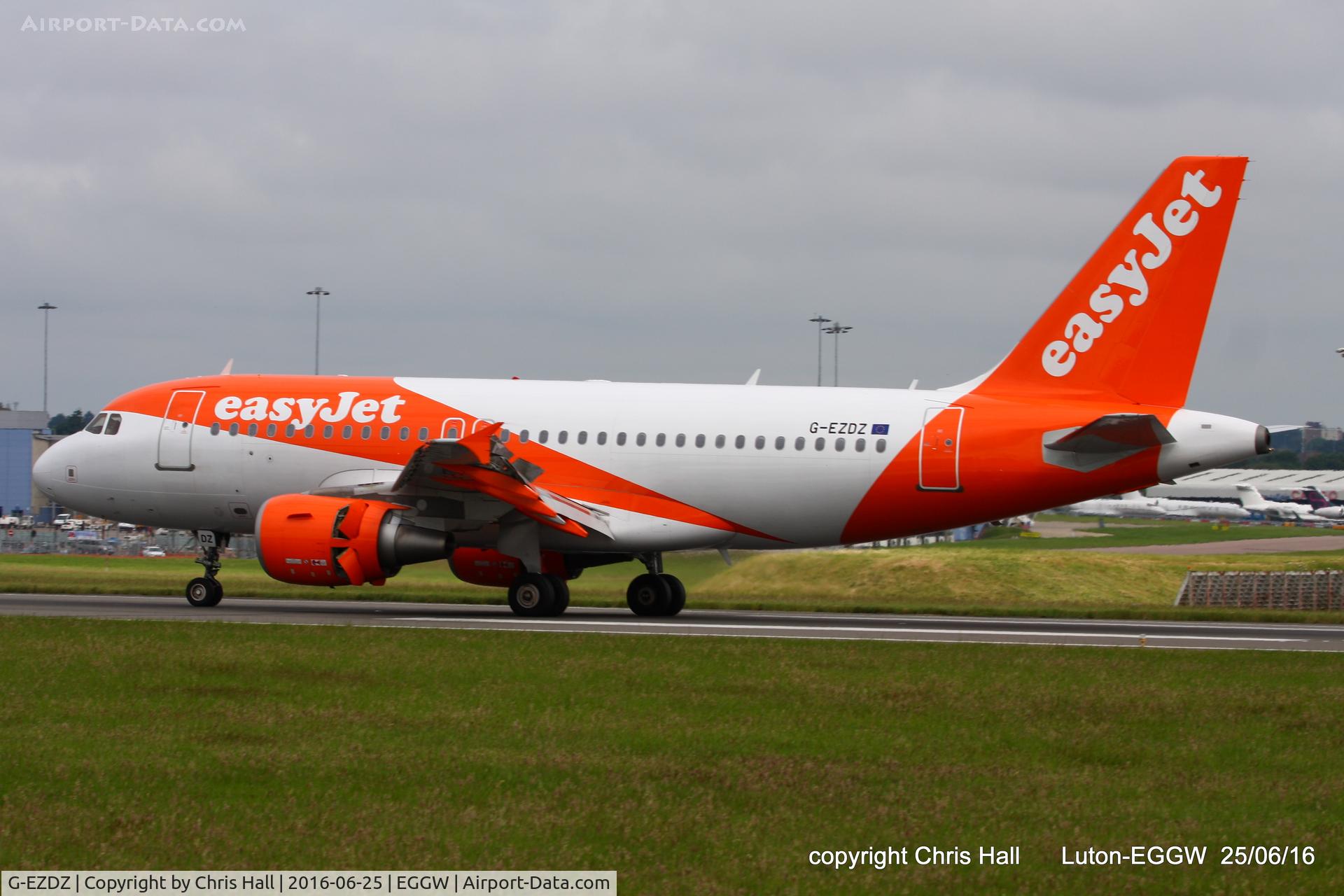 G-EZDZ, 2009 Airbus A319-111 C/N 3774, easyJet