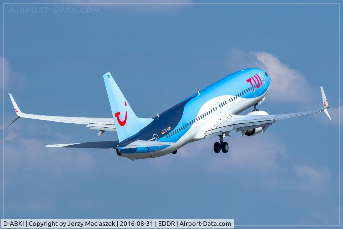 D-ABKI, 2009 Boeing 737-86J C/N 37748, Boeing 737-86J