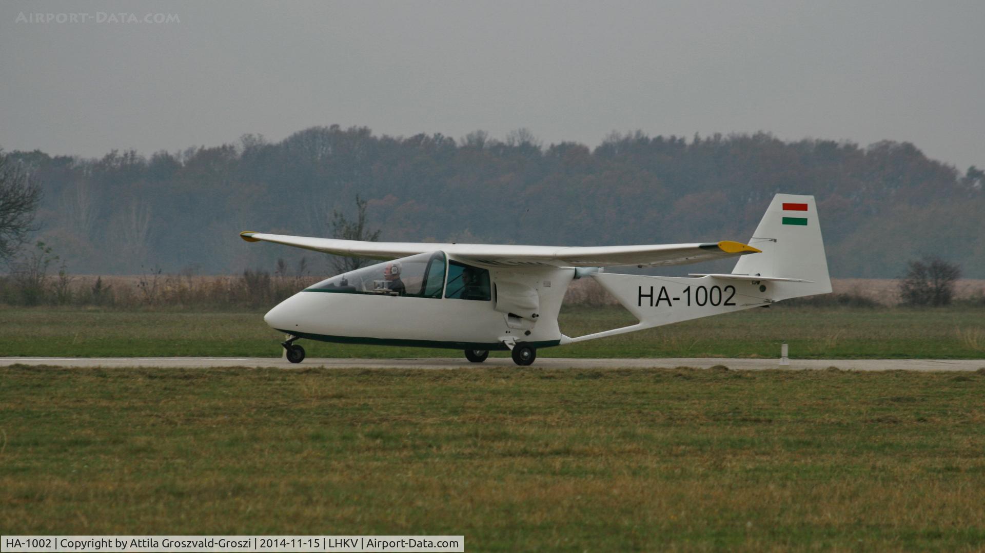 HA-1002, 1979 Brditschka HB-21 Movit C/N 21018, Kaposújlak Airport, Hungary