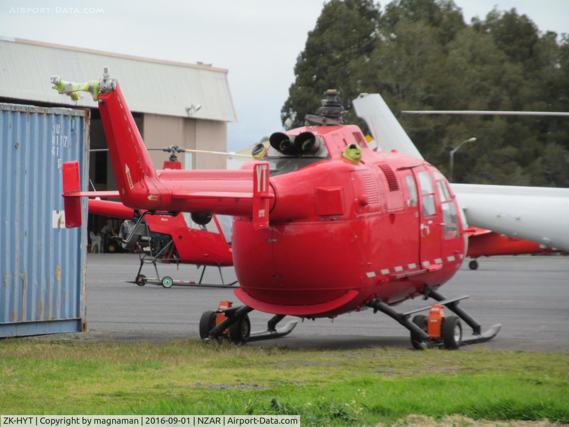 ZK-HYT, 1989 MBB Bo-105CBS-4 C/N S-824, sans rotor