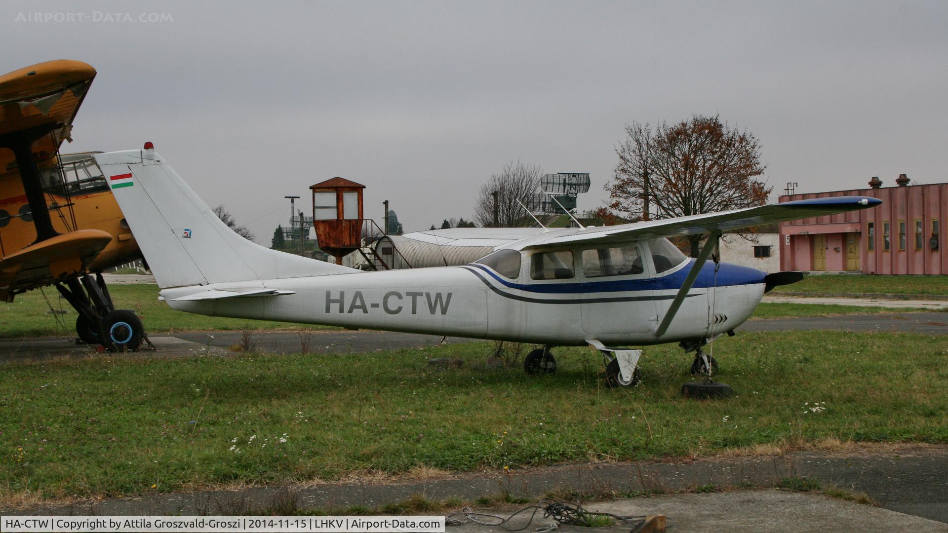 HA-CTW, Cessna 182E Skylane C/N 18253630, Kaposújlak Airport, Hungary