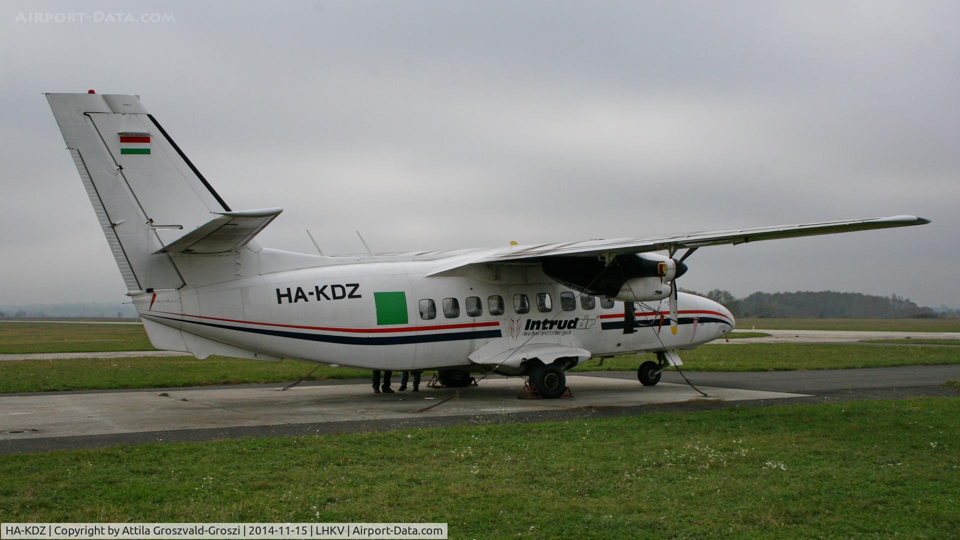 HA-KDZ, 1982 Let L-410UVP-T Turbolet C/N 820929, Kaposújlak Airport, Hungary