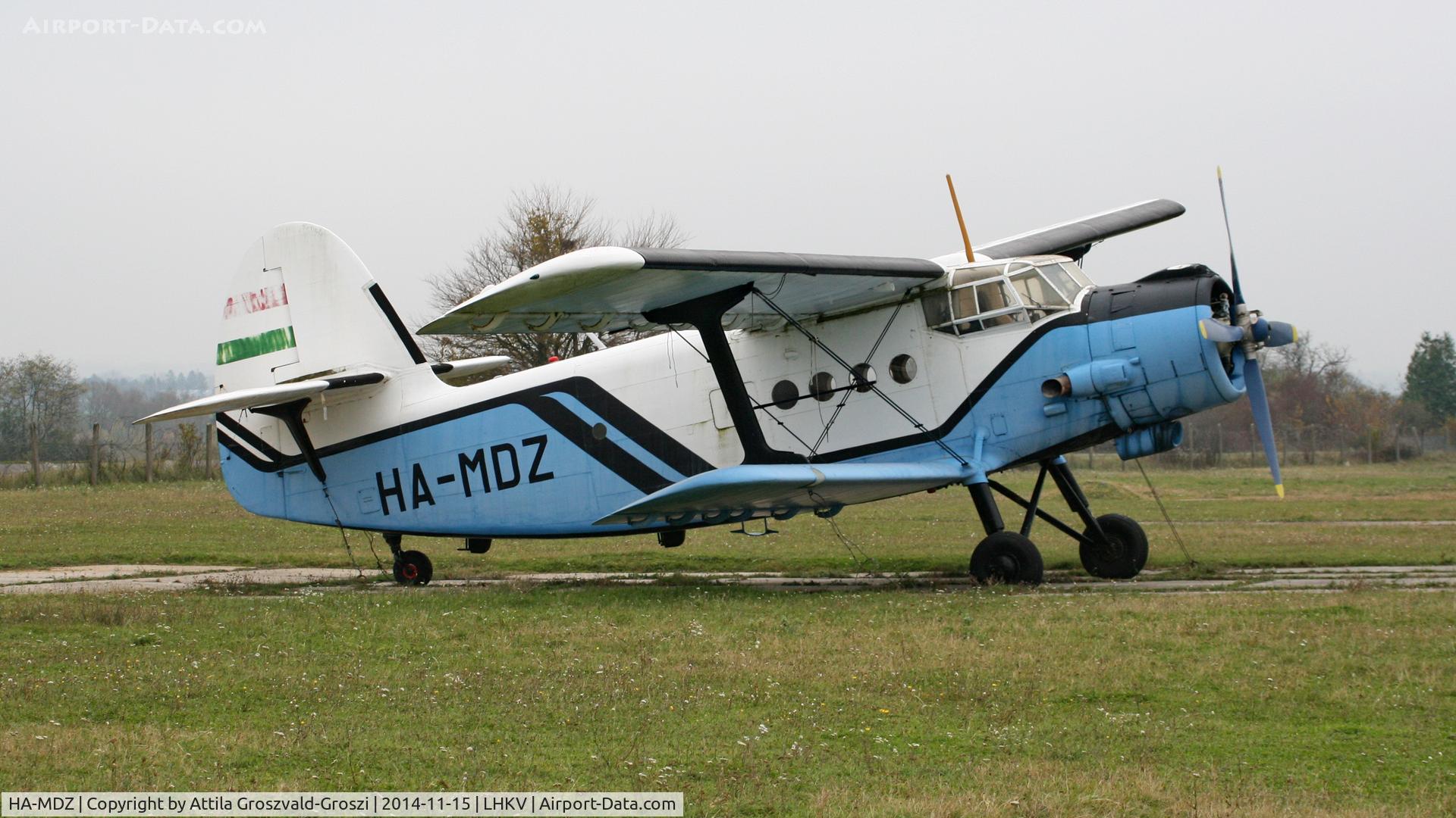 HA-MDZ, 1979 PZL-Mielec An-2R C/N 1G186-04, Kaposújlak Airport, Hungary
