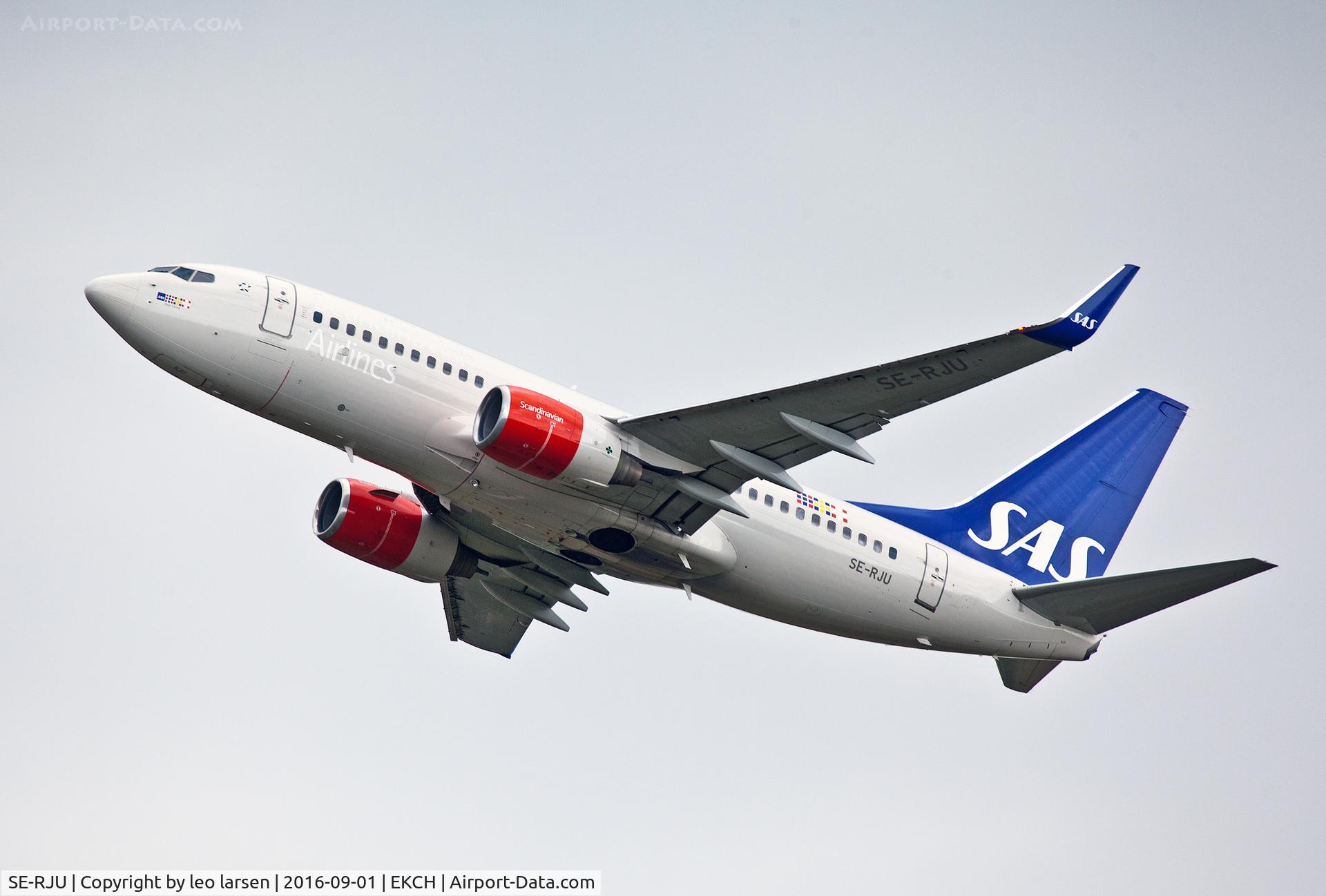 SE-RJU, 2002 Boeing 737-76N C/N 29885, Copenhagen 1.9.16