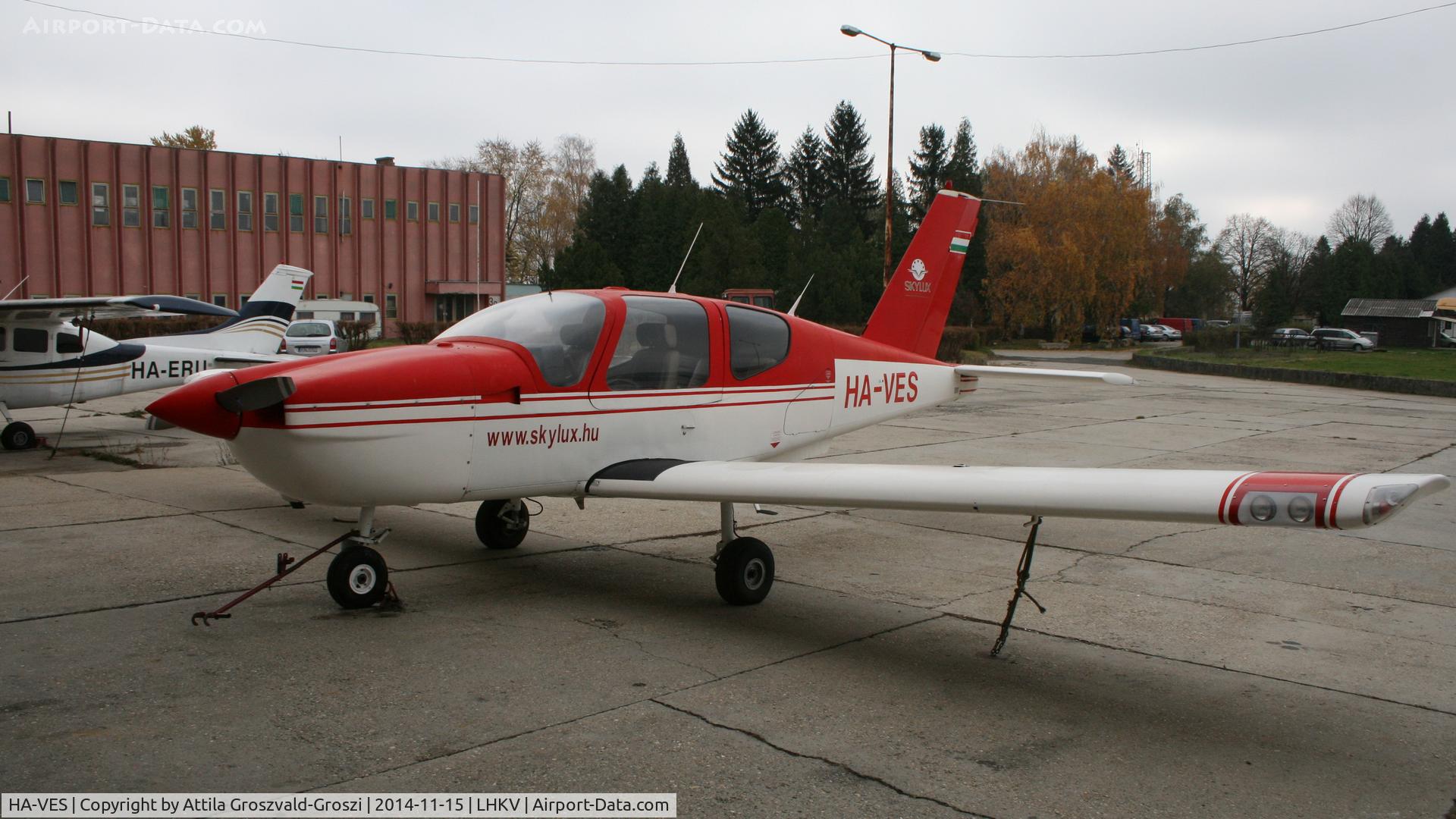 HA-VES, 1980 Socata TB-9 Tampico C/N 127, Kaposújlak Airport, Hungary