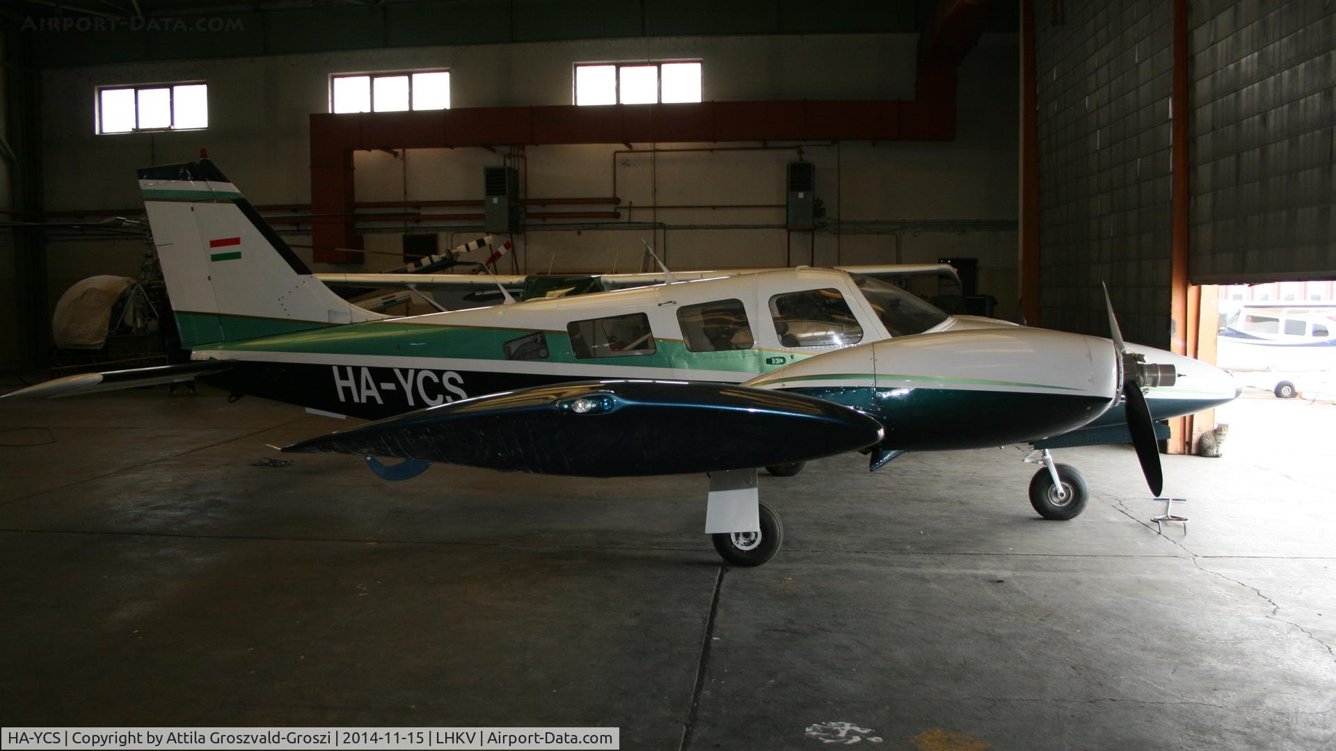 HA-YCS, Piper PA-34-220T Seneca C/N 34-8133001, Kaposújlak Airport, Hungary