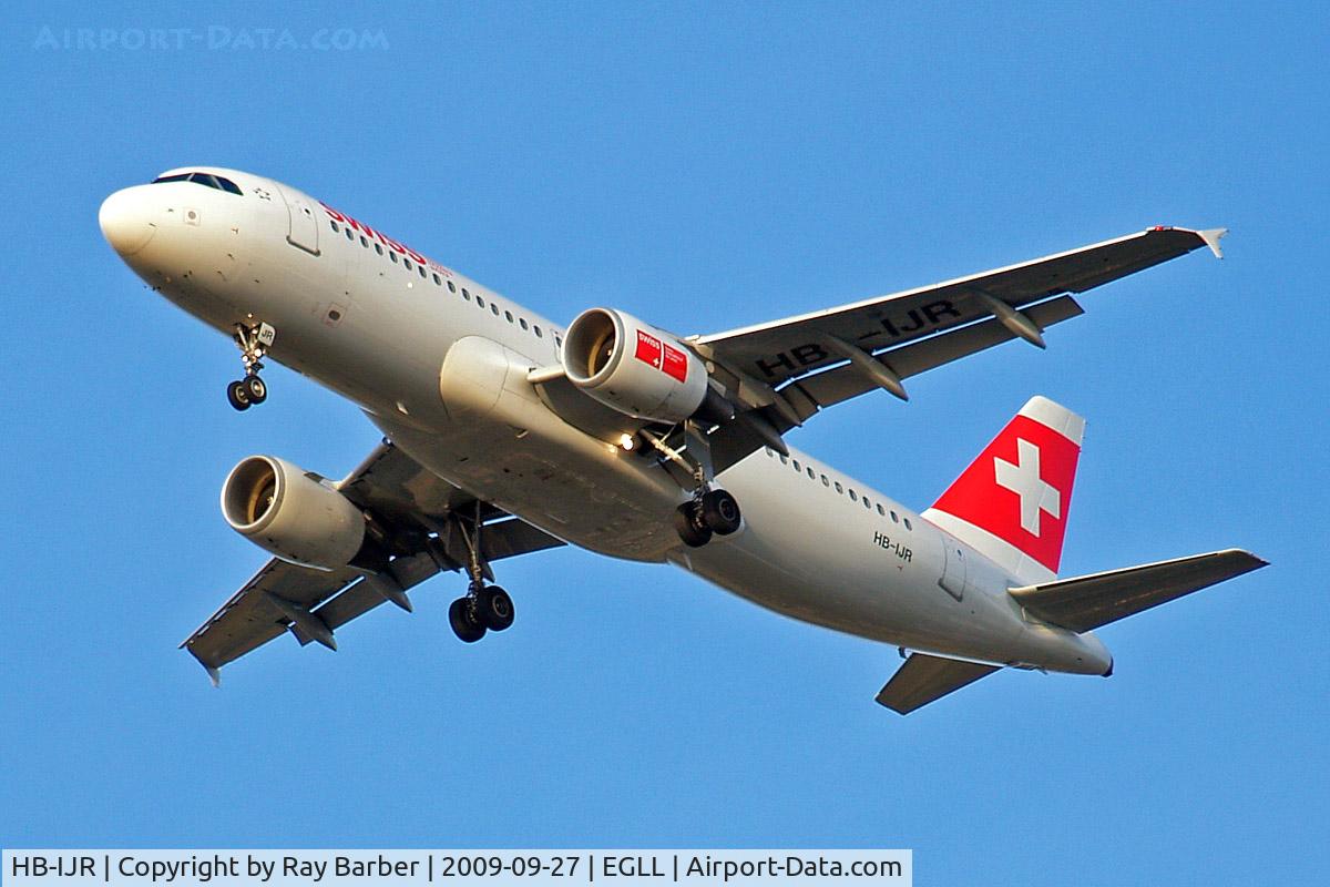 HB-IJR, 1997 Airbus A320-214 C/N 0703, Airbus A320-214 [0703] (Swiss International Air Lines) Home~G 27/09/2009. On approach 27R.