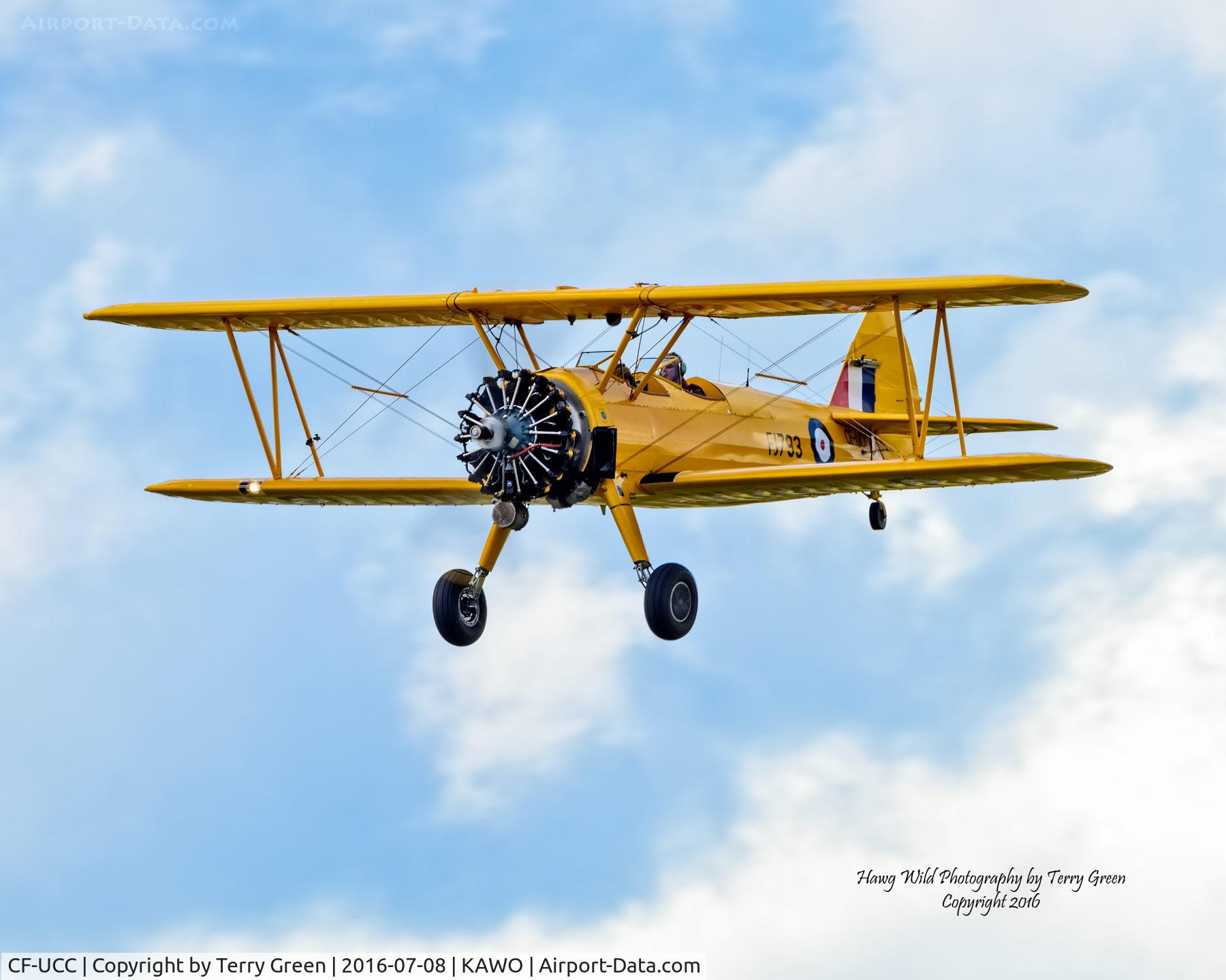 CF-UCC, 1940 Boeing A75N1 C/N 75-8521, KAWO